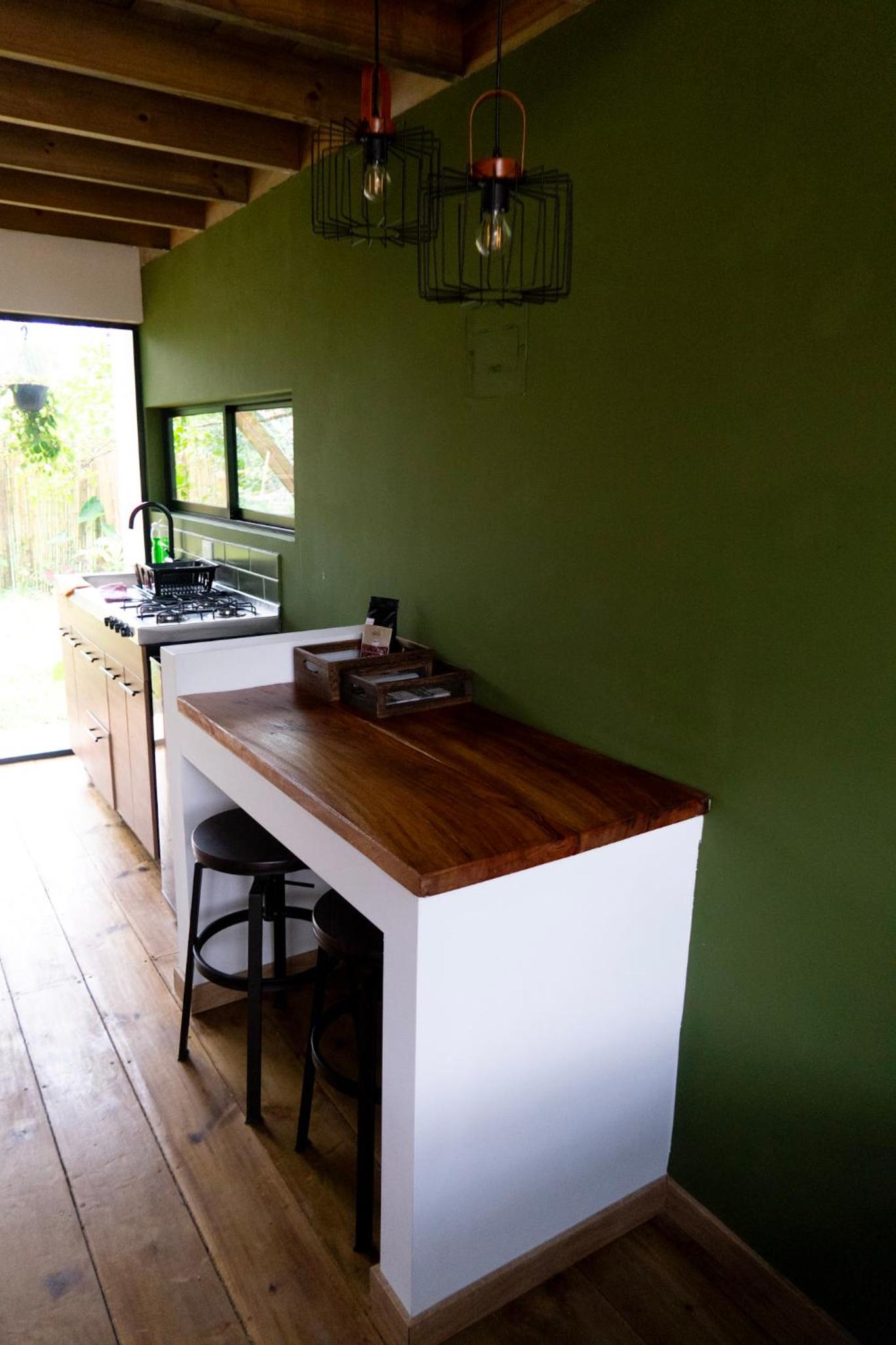 RíoBosque Cabañas de lujo frente al rio desayuno incluido san carlos antioquia