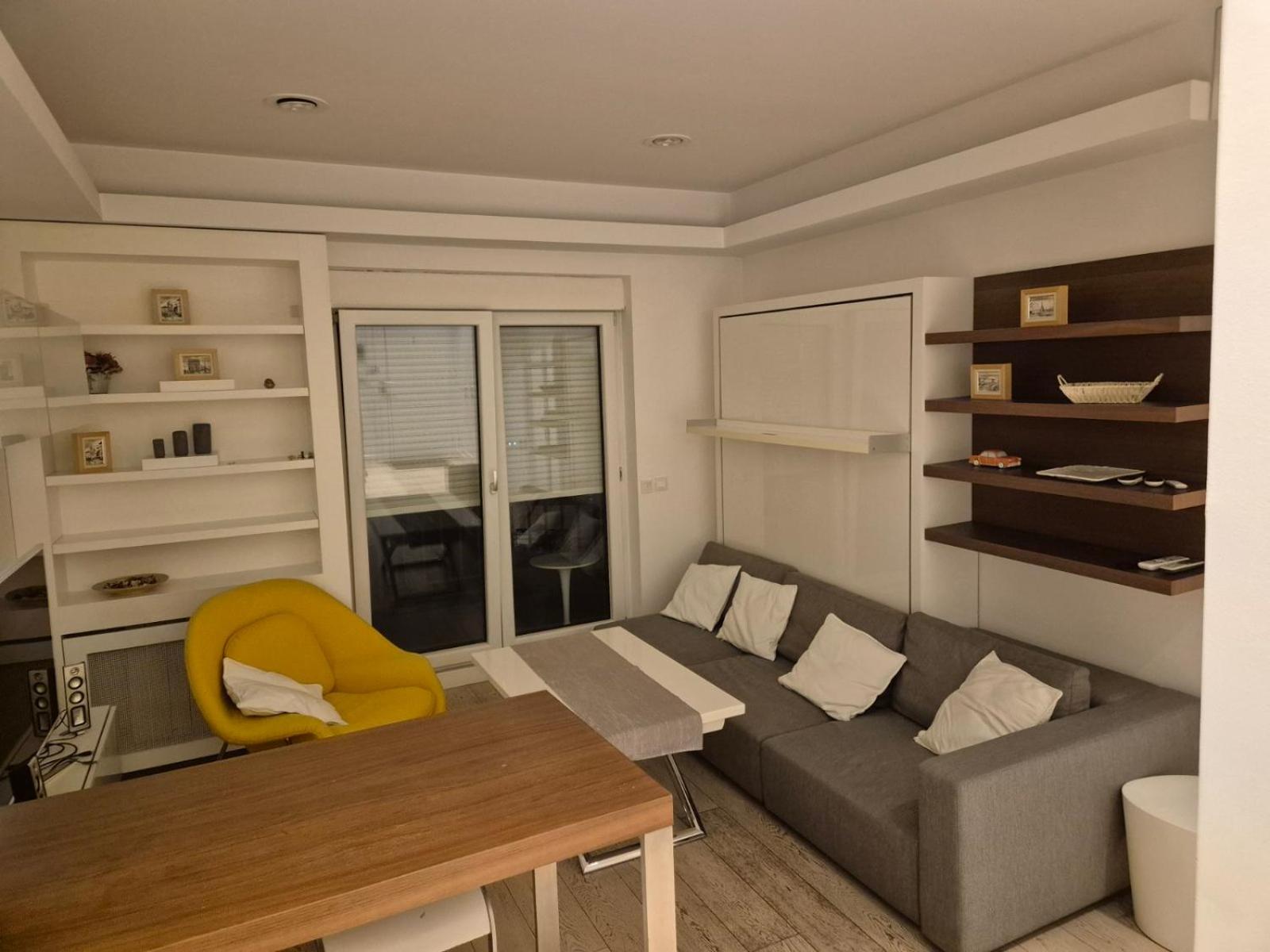 Apartman Dedinje