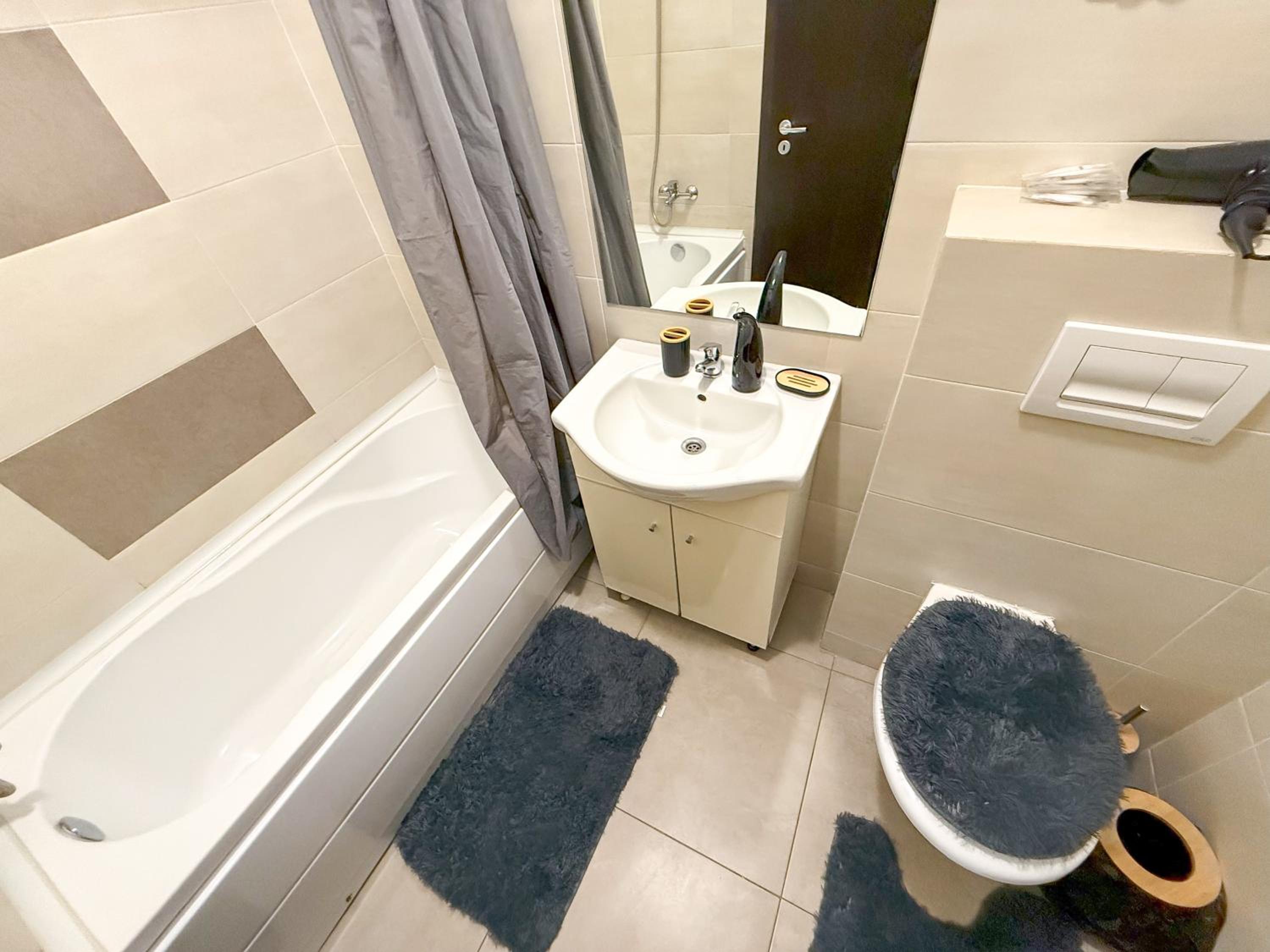Warmy & Modern 2 Room Apartment, AB Homes - Central, Close to Palas & Iulius Mall - Elevator - Factura view 5