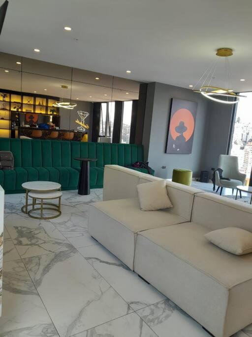 XOE Condo Iñaquito lujo