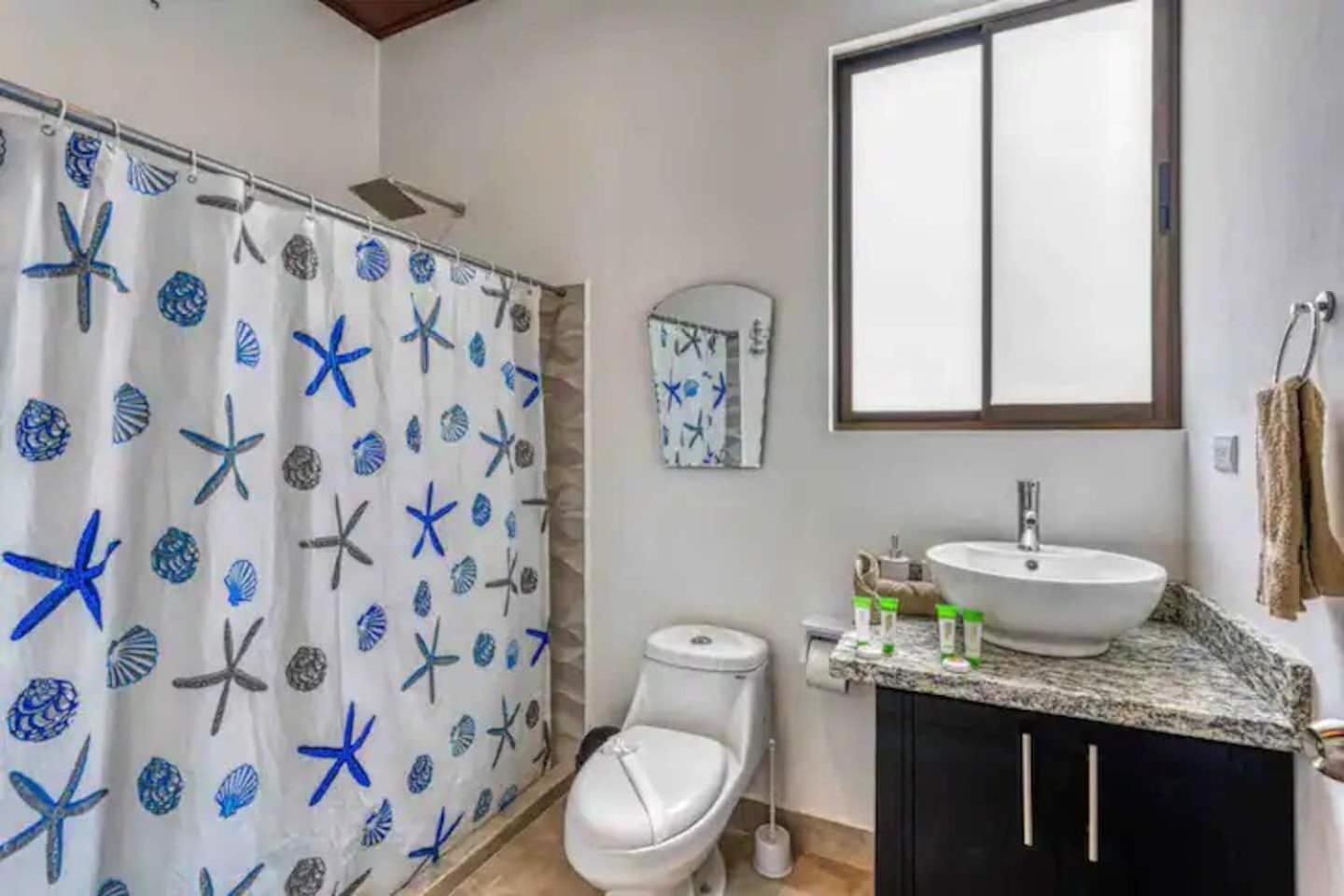 Casa Maiki Your Private Retreat in Uvita Center
