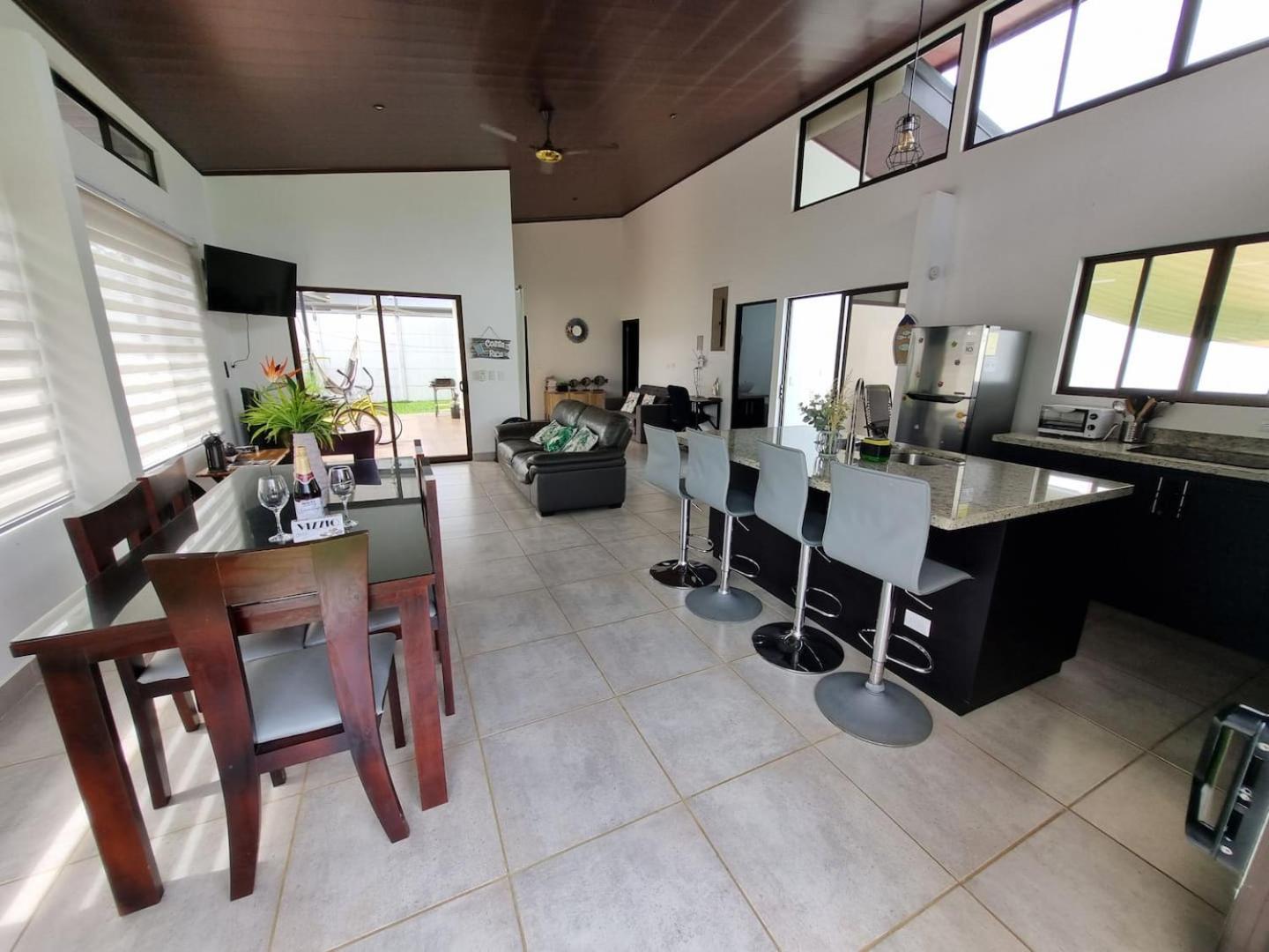 Casa Maiki Your Private Retreat in Uvita Center