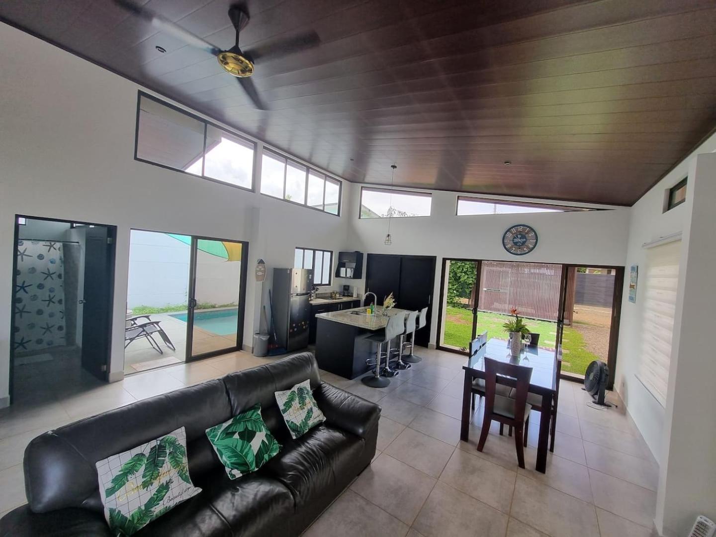 Casa Maiki Your Private Retreat in Uvita Center