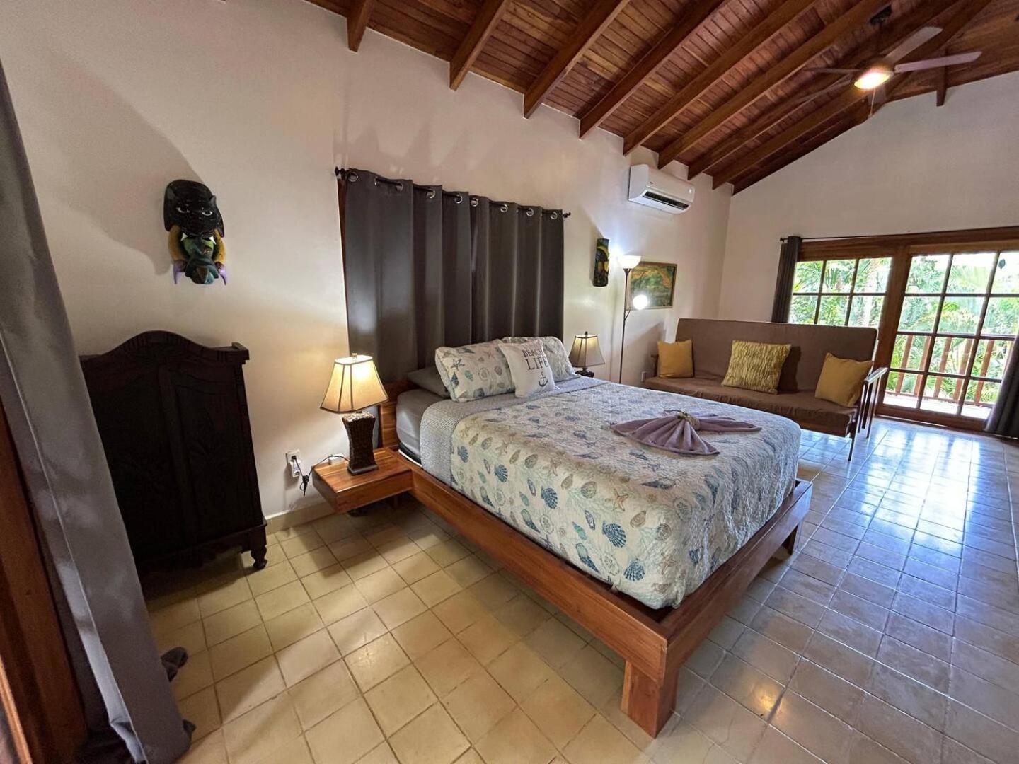 3 minutes walk from the best surf beach in area