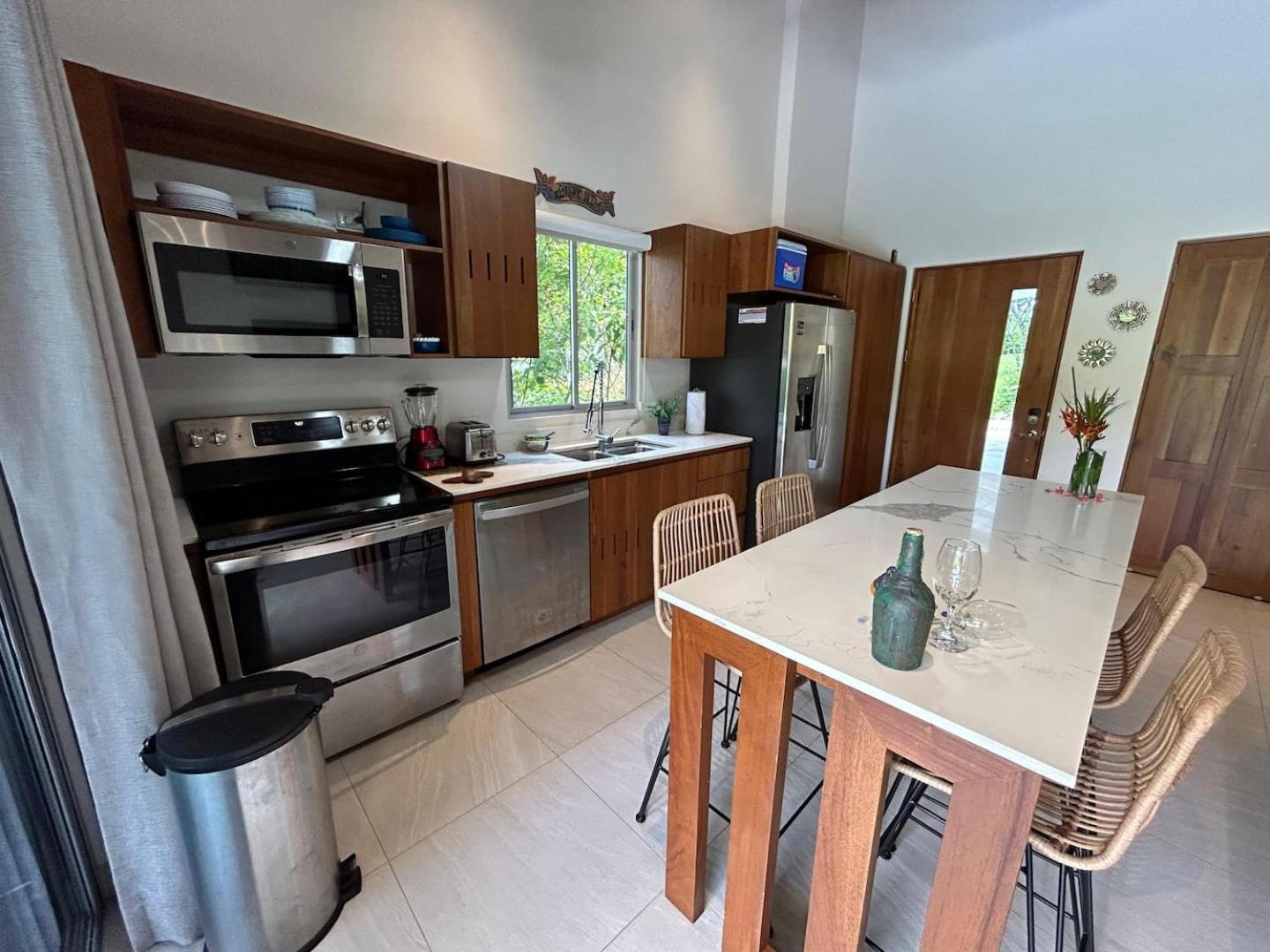 Villa Mariposa - Ojochal, Close To Everything