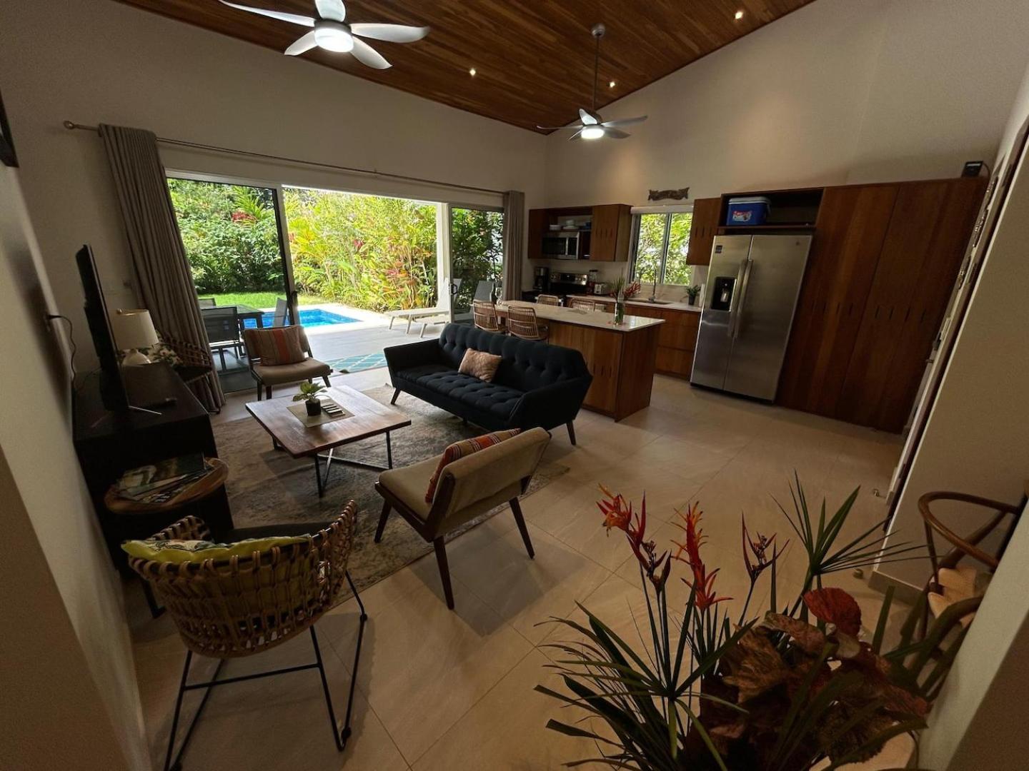 Villa Mariposa - Ojochal, Close To Everything