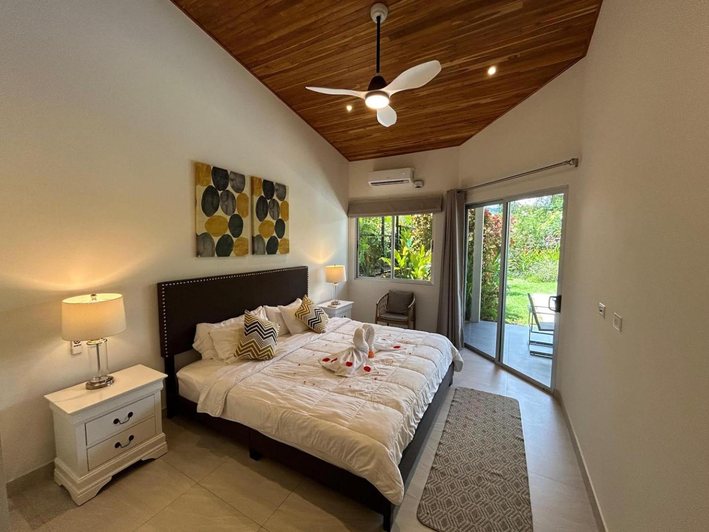 Villa Mariposa - Ojochal, Close To Everything