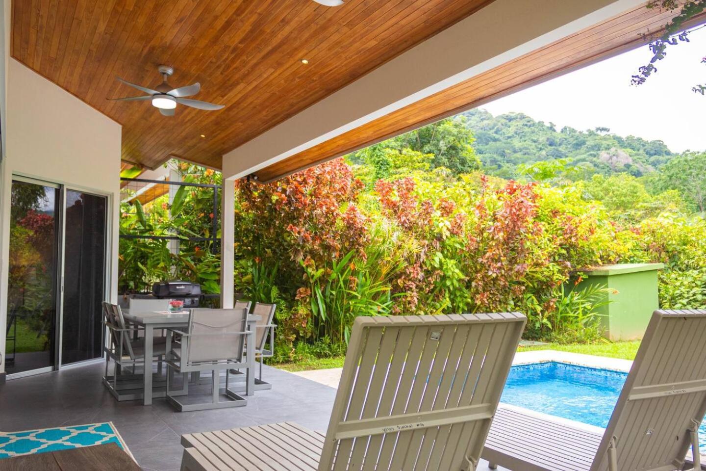 Villa Mariposa - Ojochal, Close To Everything
