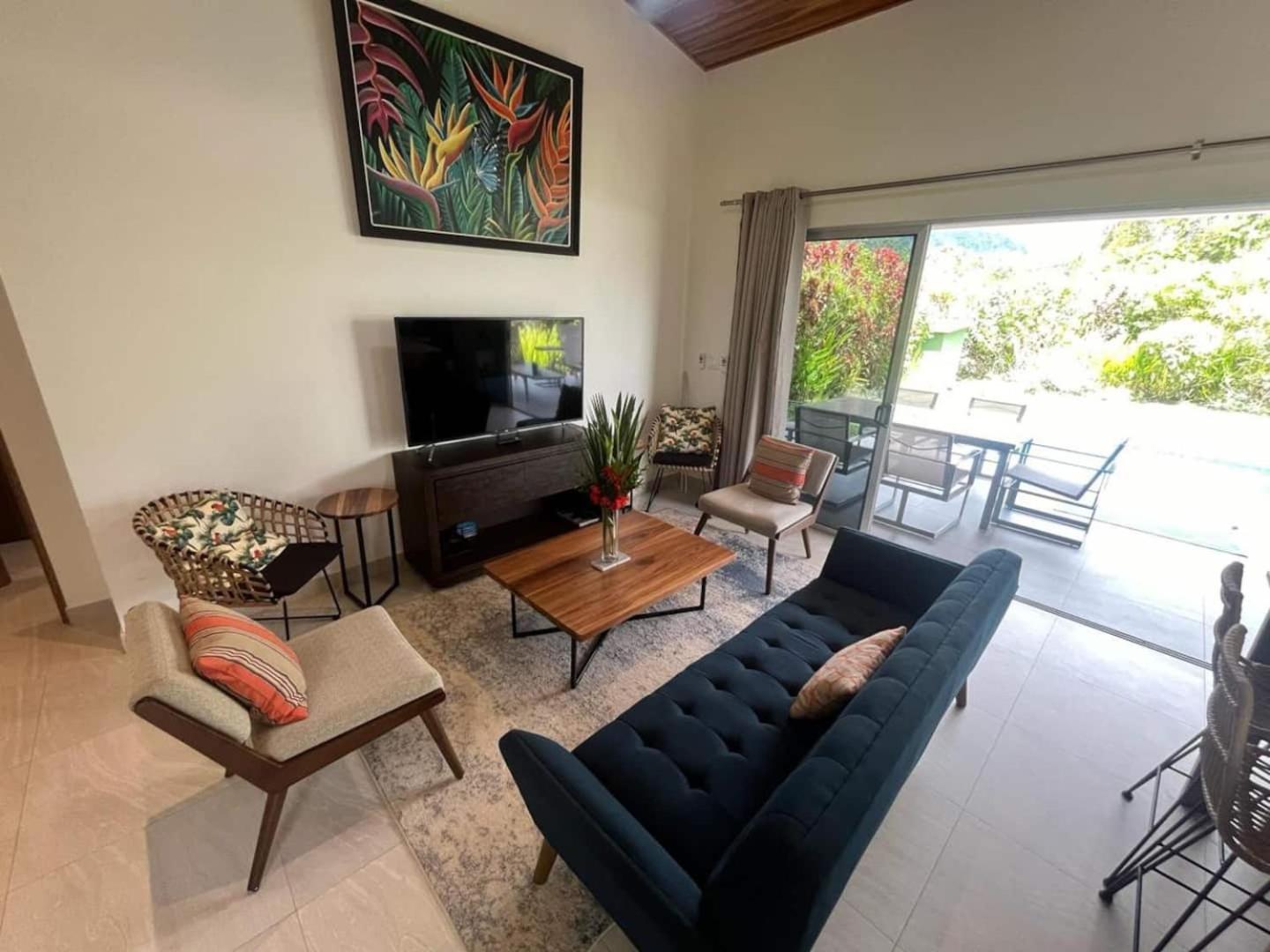 Villa Mariposa - Ojochal, Close To Everything