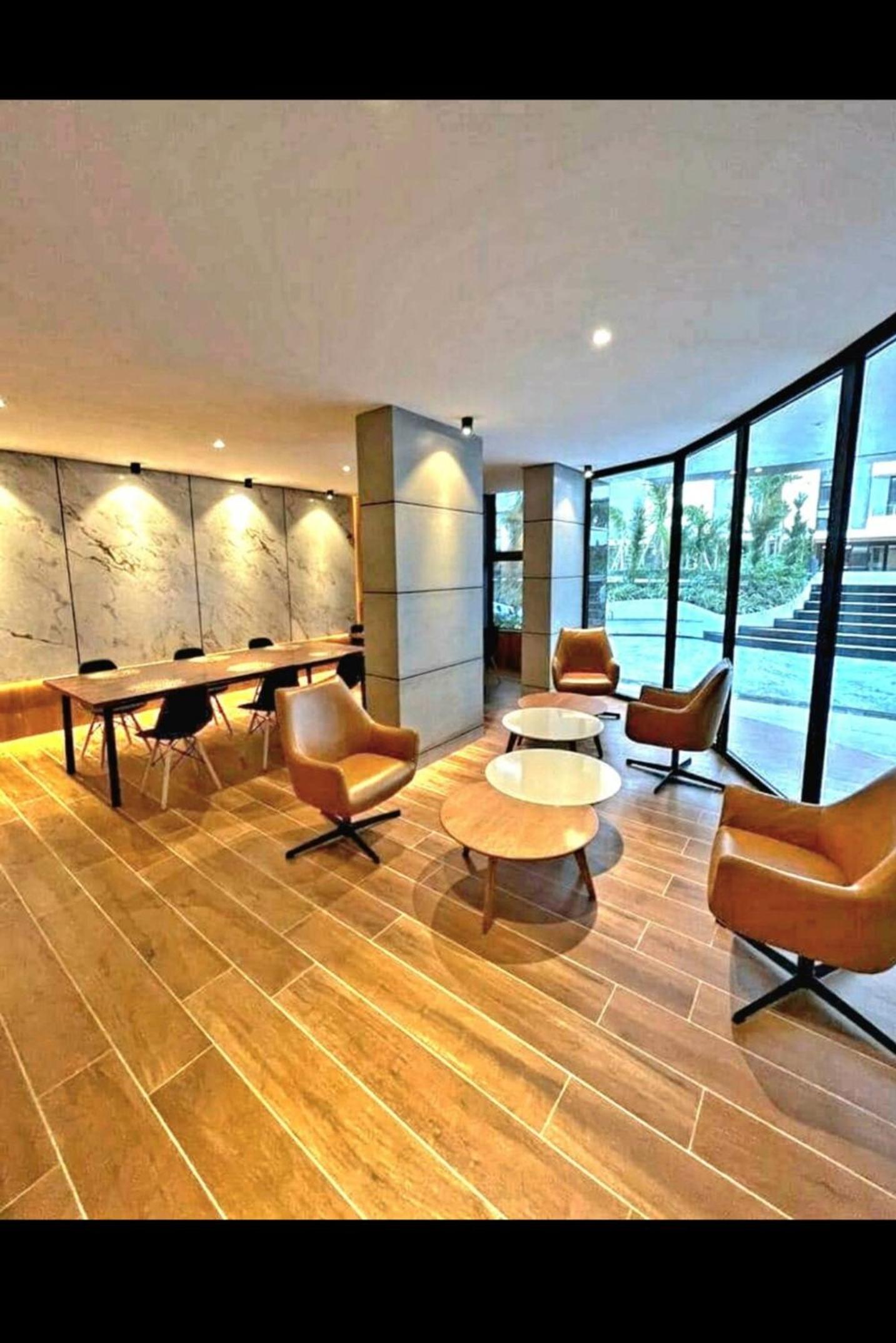 3 habitaciones con balcon linda vista