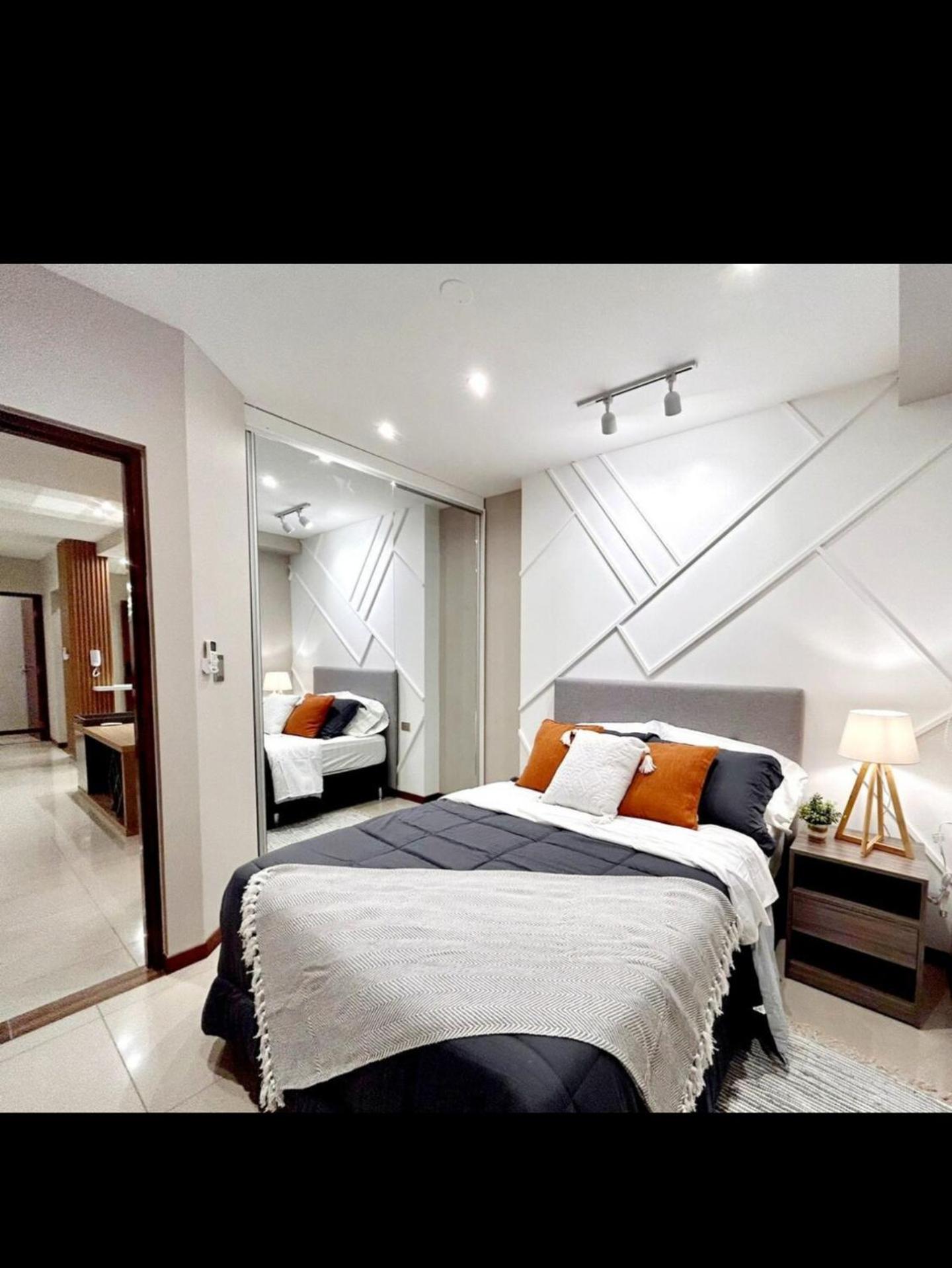 3 habitaciones con balcon linda vista
