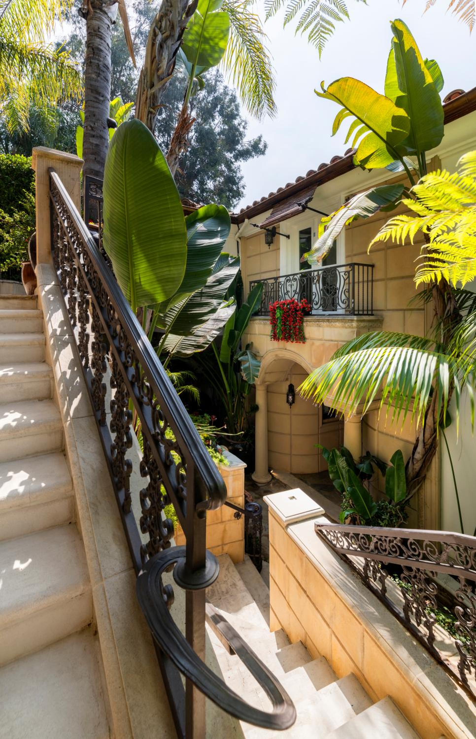 Luxury Bel Air Villa Heated Pool Panoramic Views 6 Bedrooms