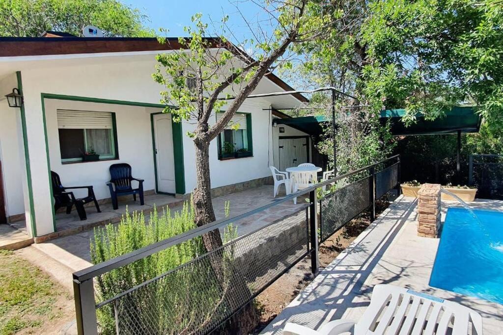 Chalet Céntrico con Pileta