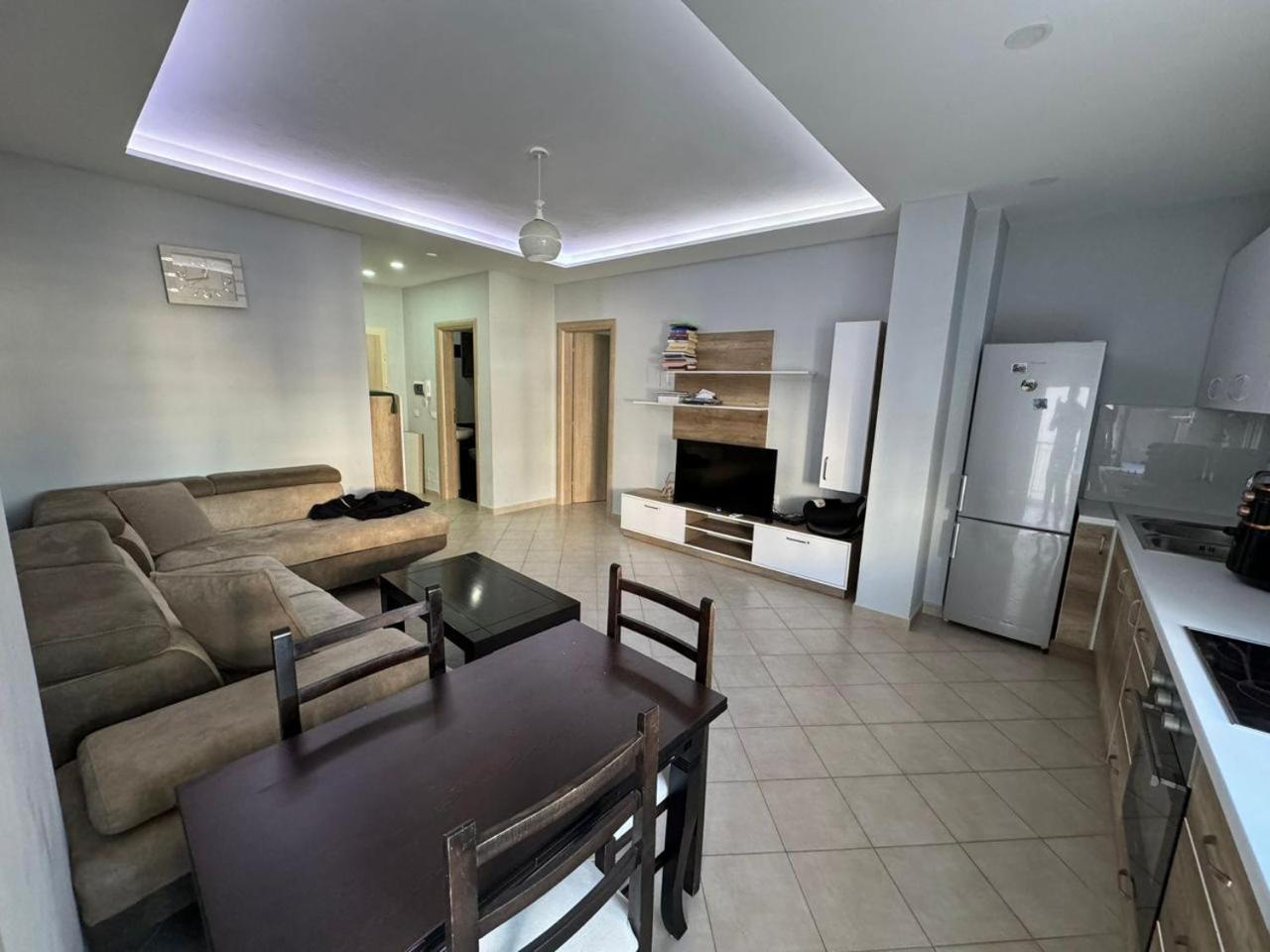 Sunrise Apartment