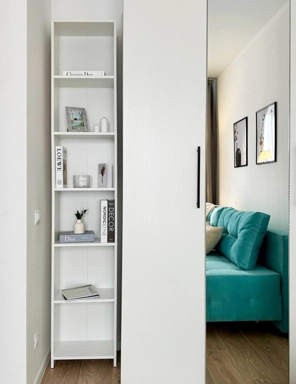 SUPER COMFORTABLE APARTMENTs