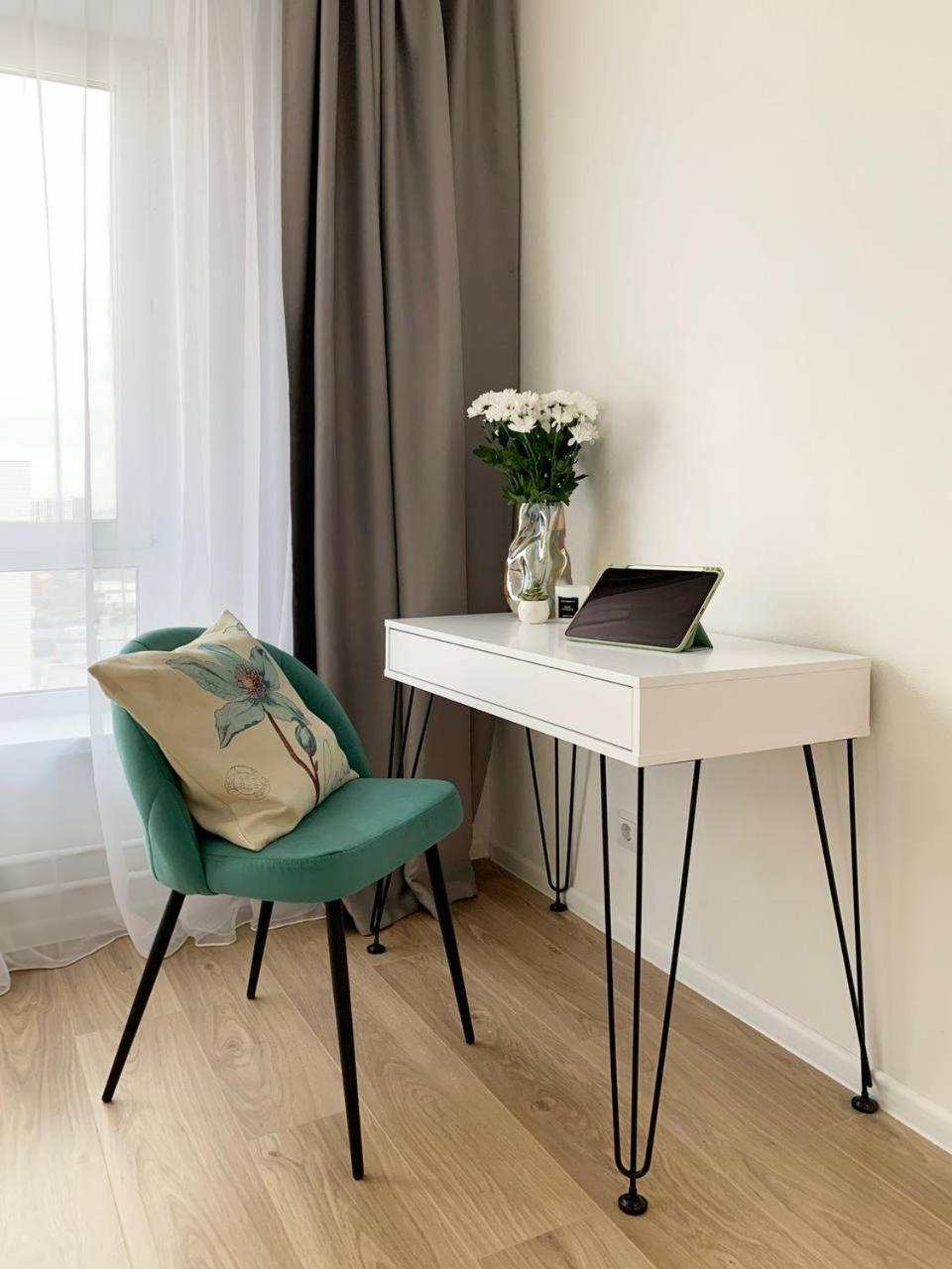SUPER COMFORTABLE APARTMENTs