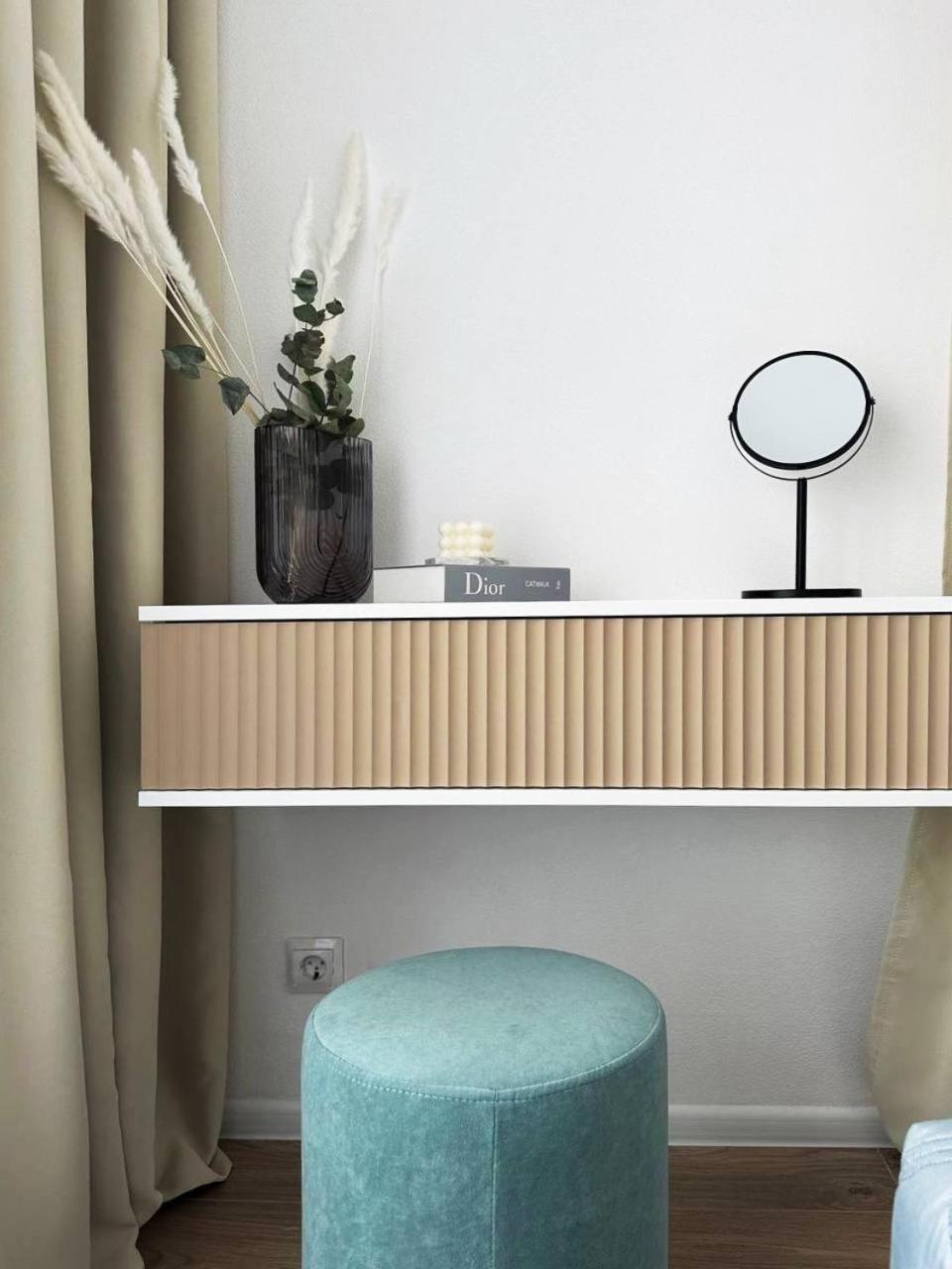 SUPER COMFORTABLE APARTMENTs
