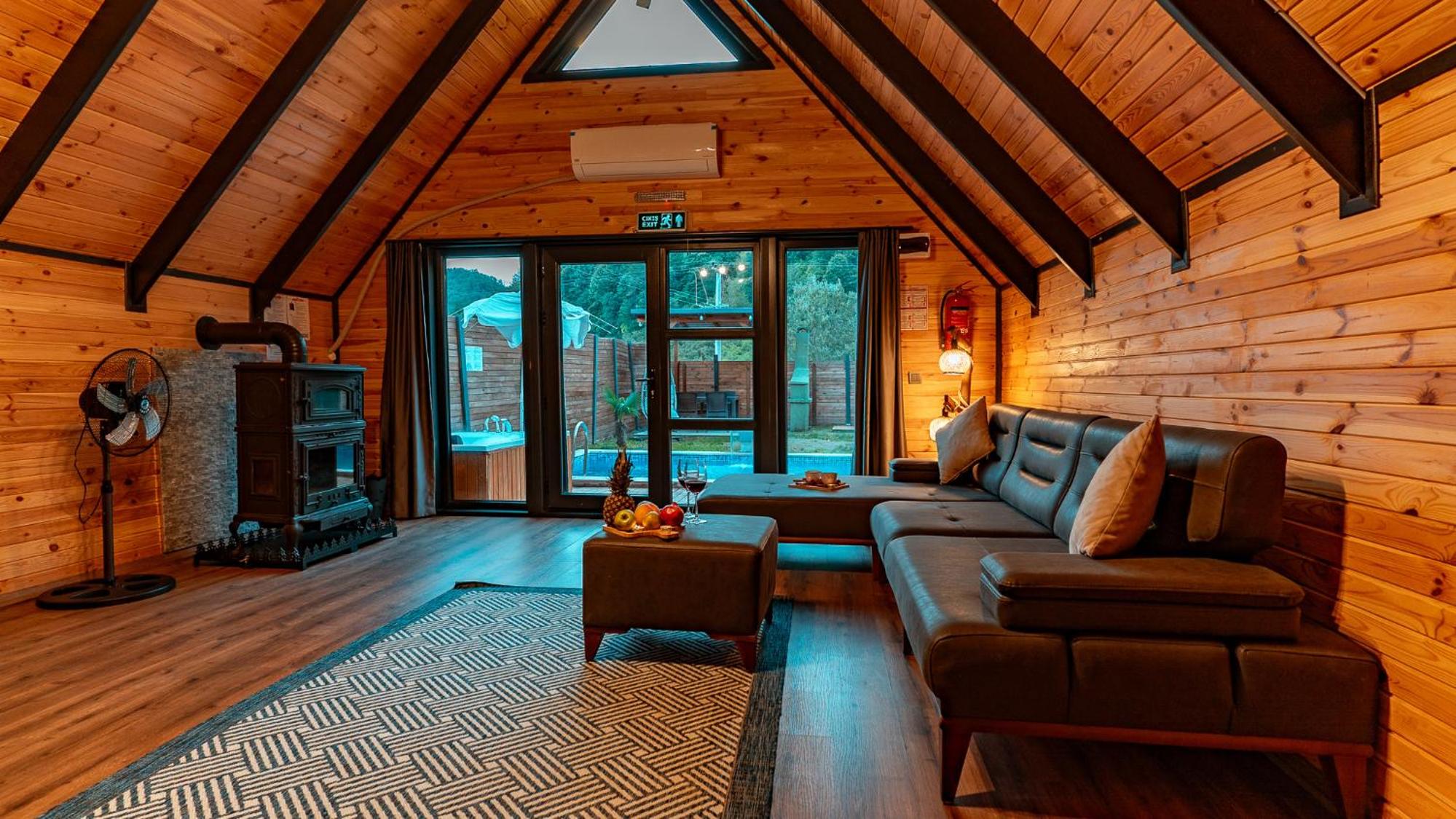 Ravine Bungalow
