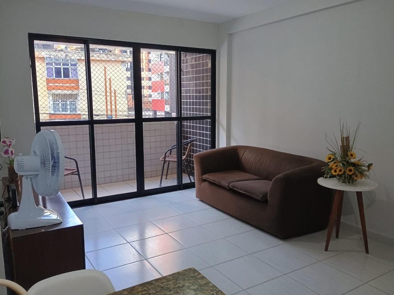 Apartamento à 4 min da orla de Ponta Verde