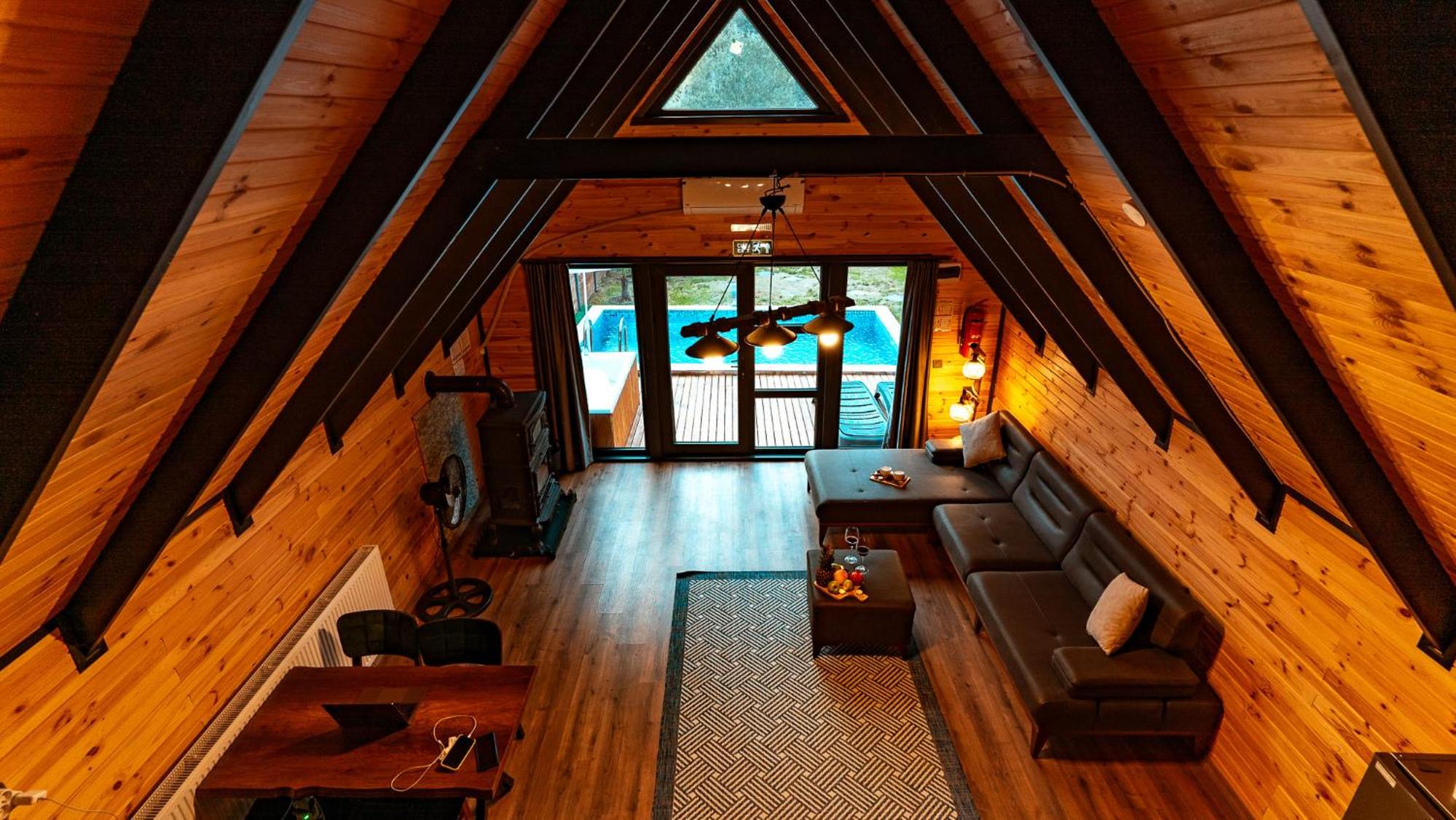 Ravine Bungalow