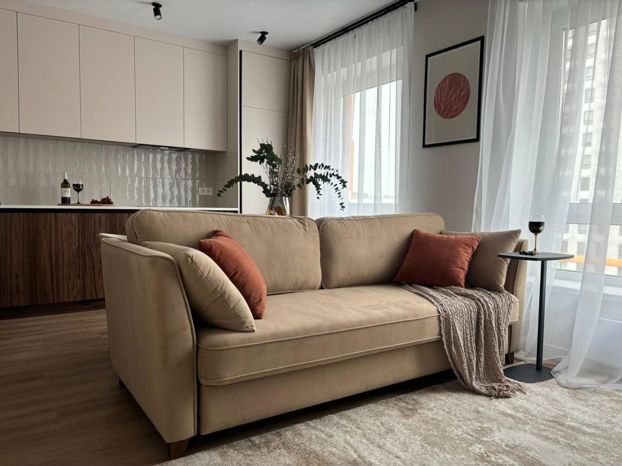 FASHIONABLE APARTMENT Of ALMATY