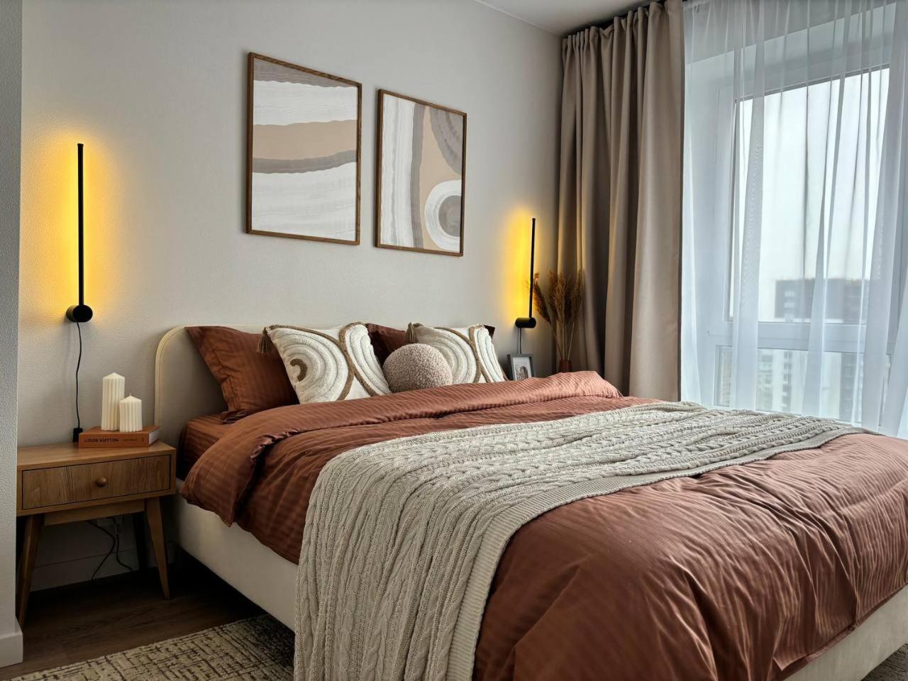 FASHIONABLE APARTMENT Of ALMATY