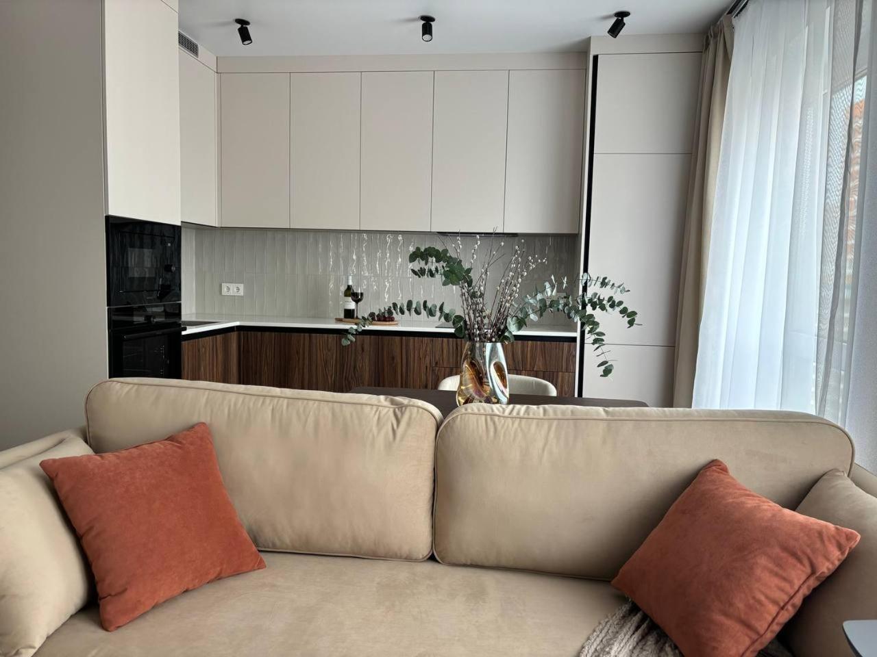 FASHIONABLE APARTMENT Of ALMATY
