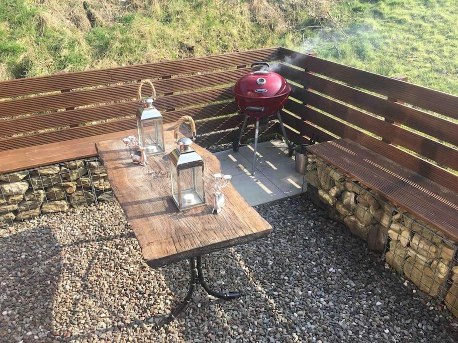 Teaghlach Luxury Lodge with hot tub Balquhidder Mhor Lodges view 2