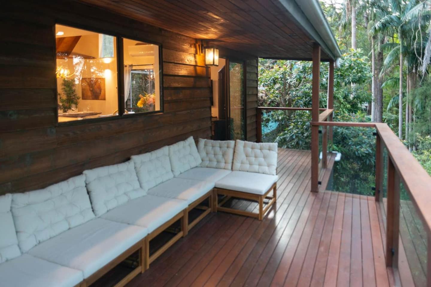 The Mountain Chalet - Hot Tub, Fireplace, Games