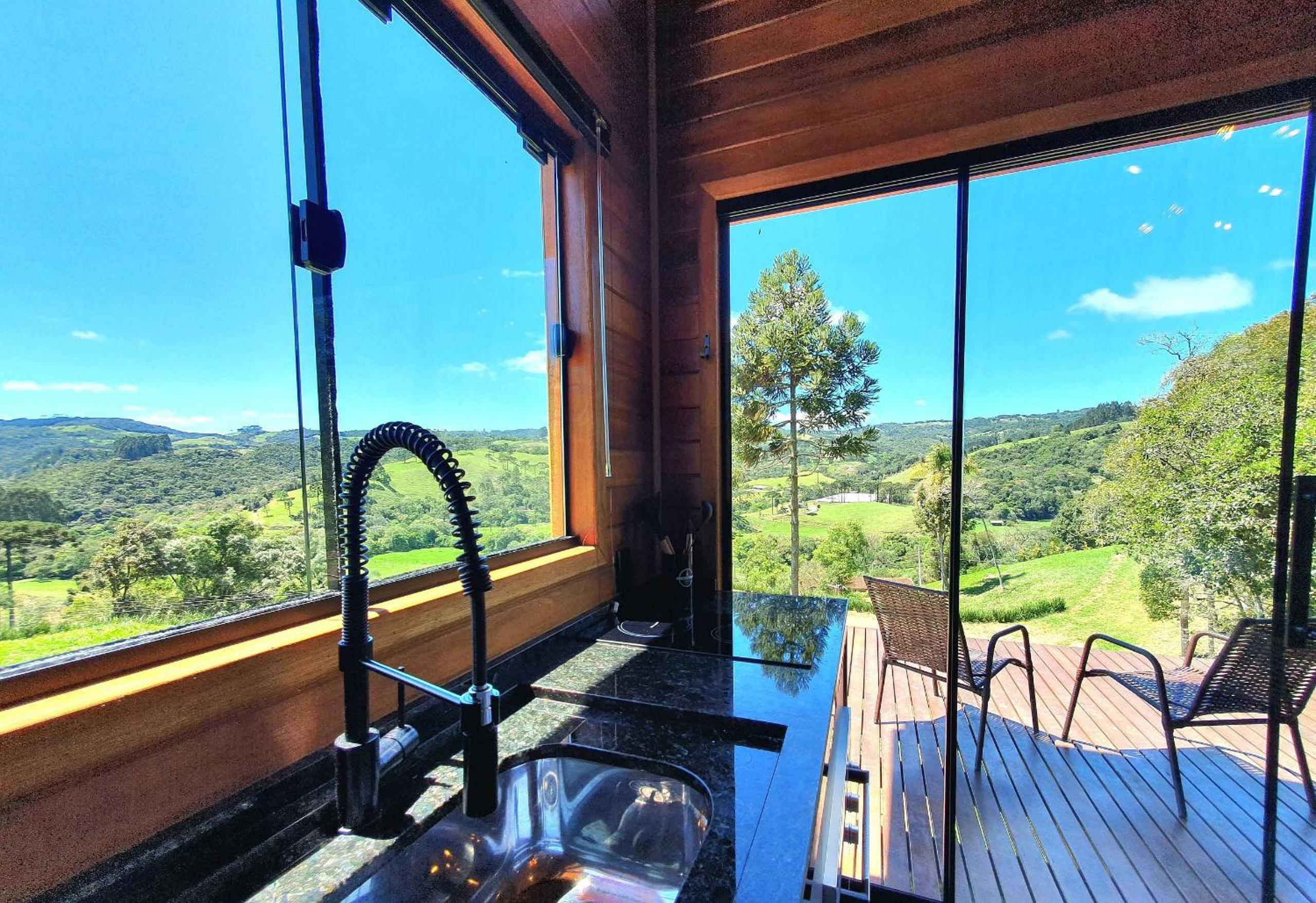 Cabana Bad Wolf - Rancho Queimado - SC