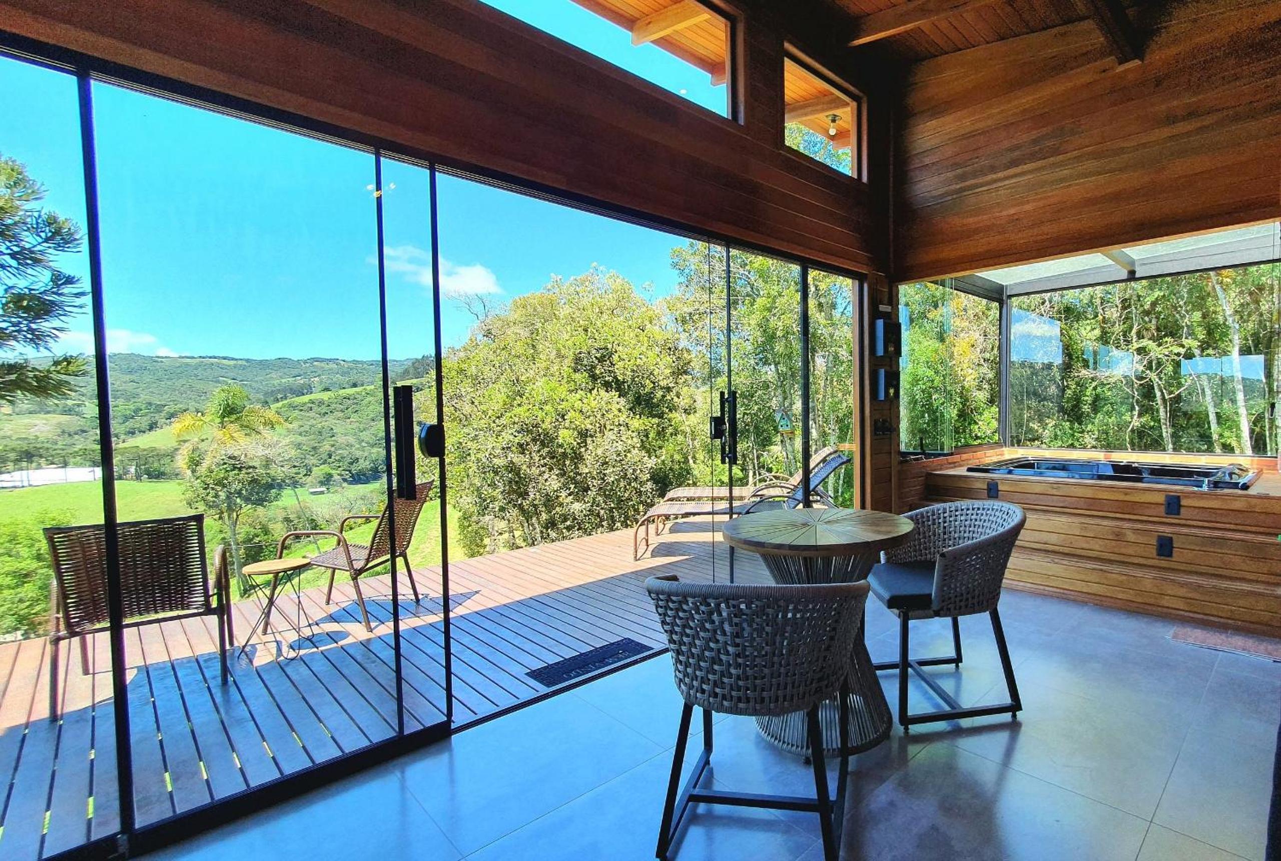 Cabana Bad Wolf - Rancho Queimado - SC