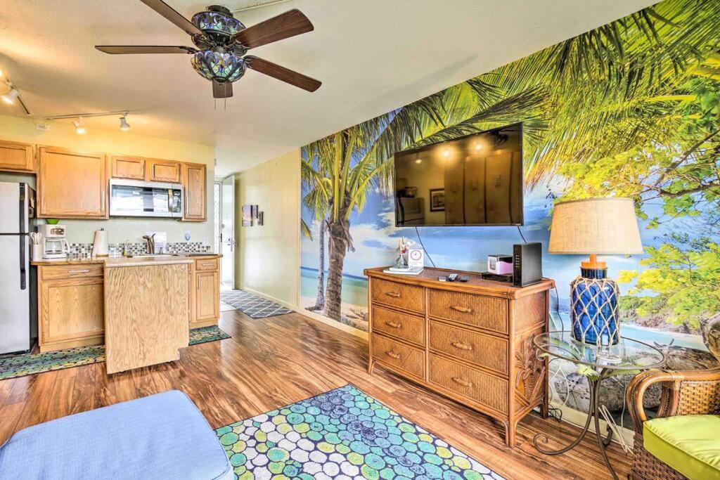 BOOK CHRISTMAS AND WINTER DATES HERE - ISLANDER CoNDOS