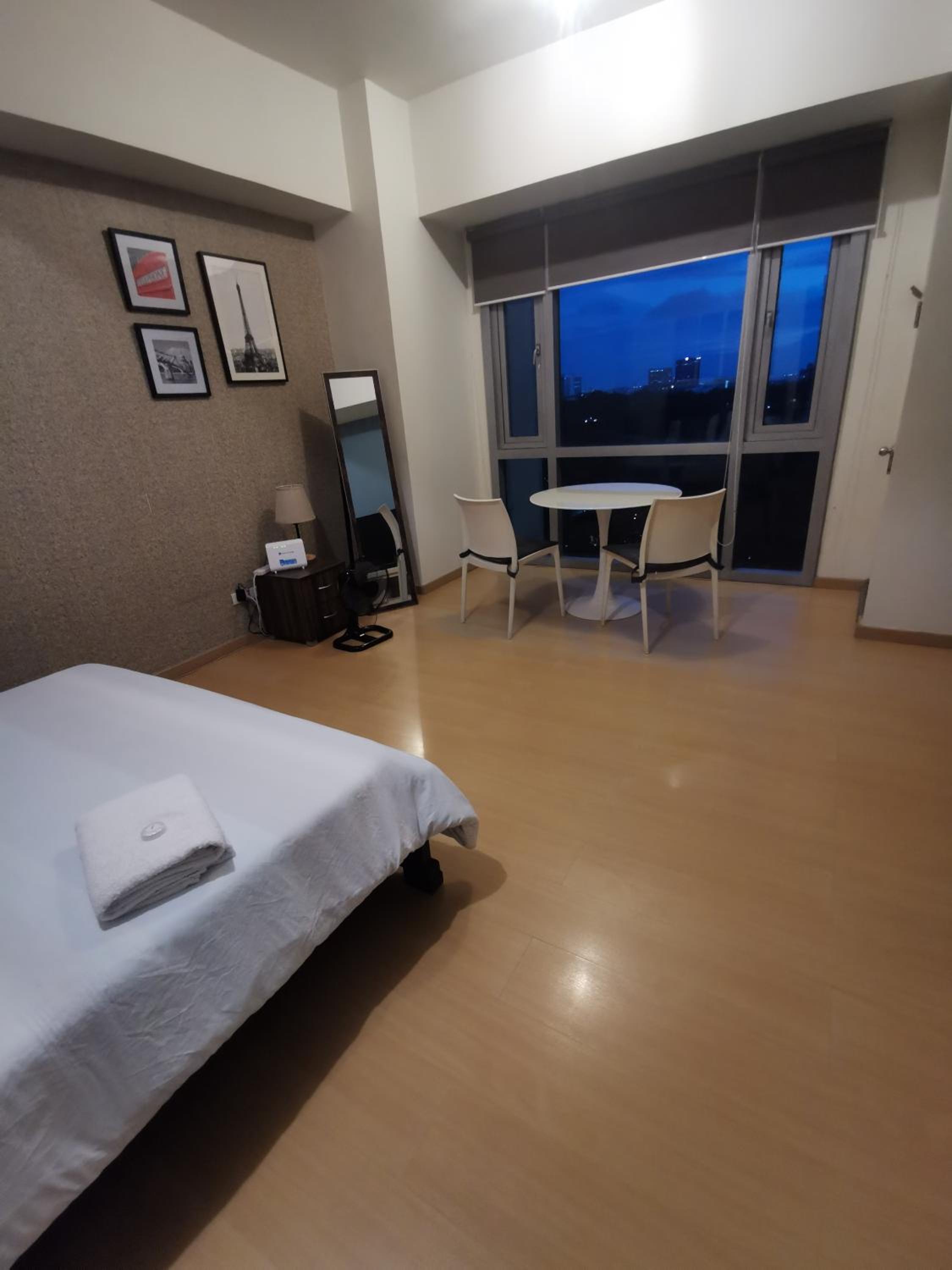 Caleze Properties AVANT at the Fort BGC Studio view 2