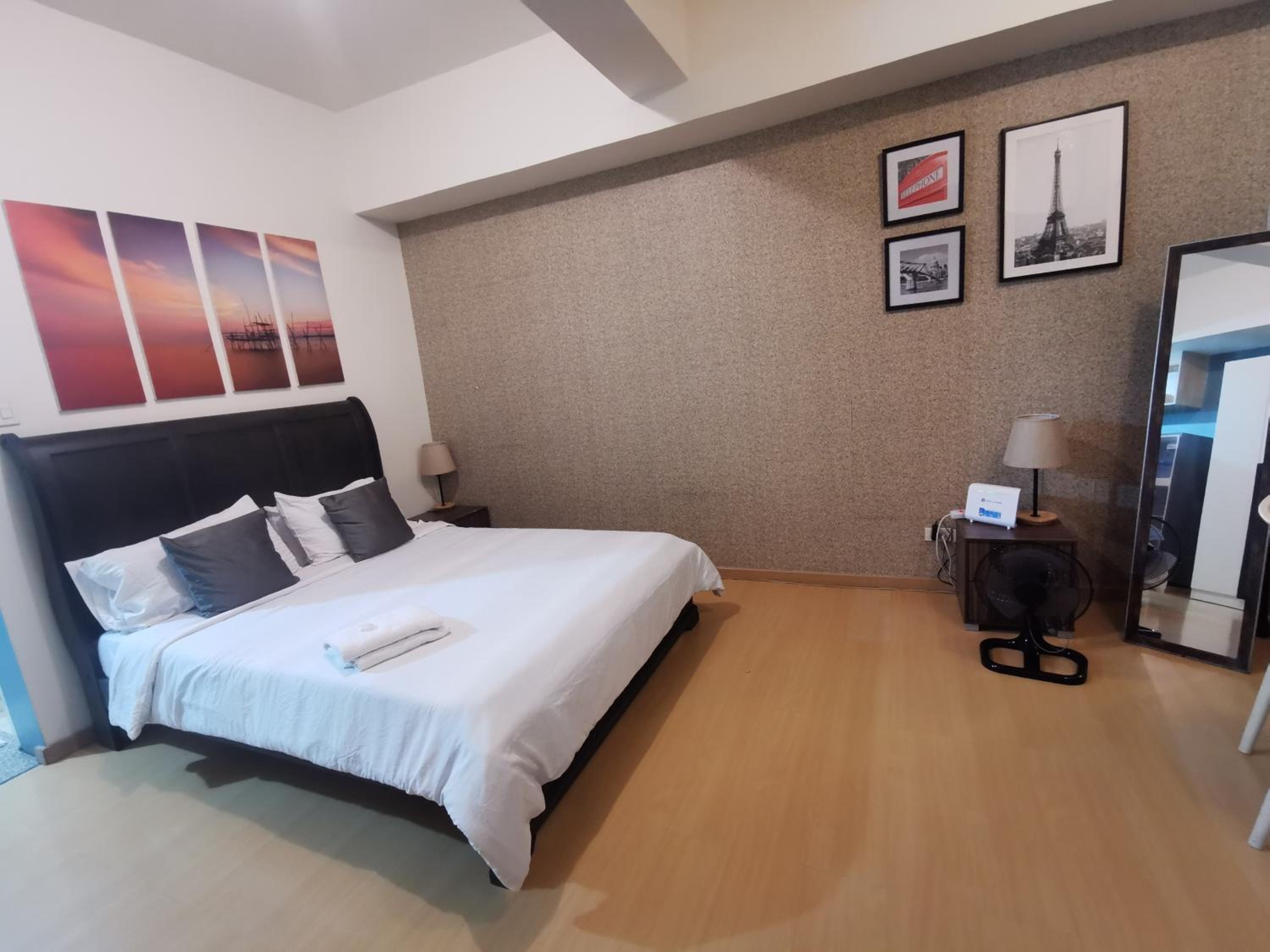 Caleze Properties AVANT at the Fort BGC Studio view 4