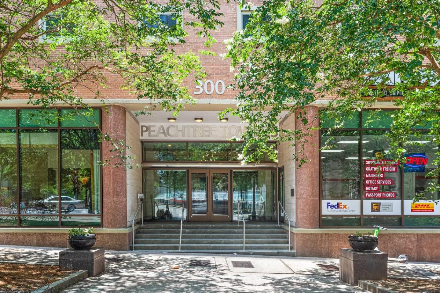 Premier Penthouse In Metro Downtown Atlanta! view 3