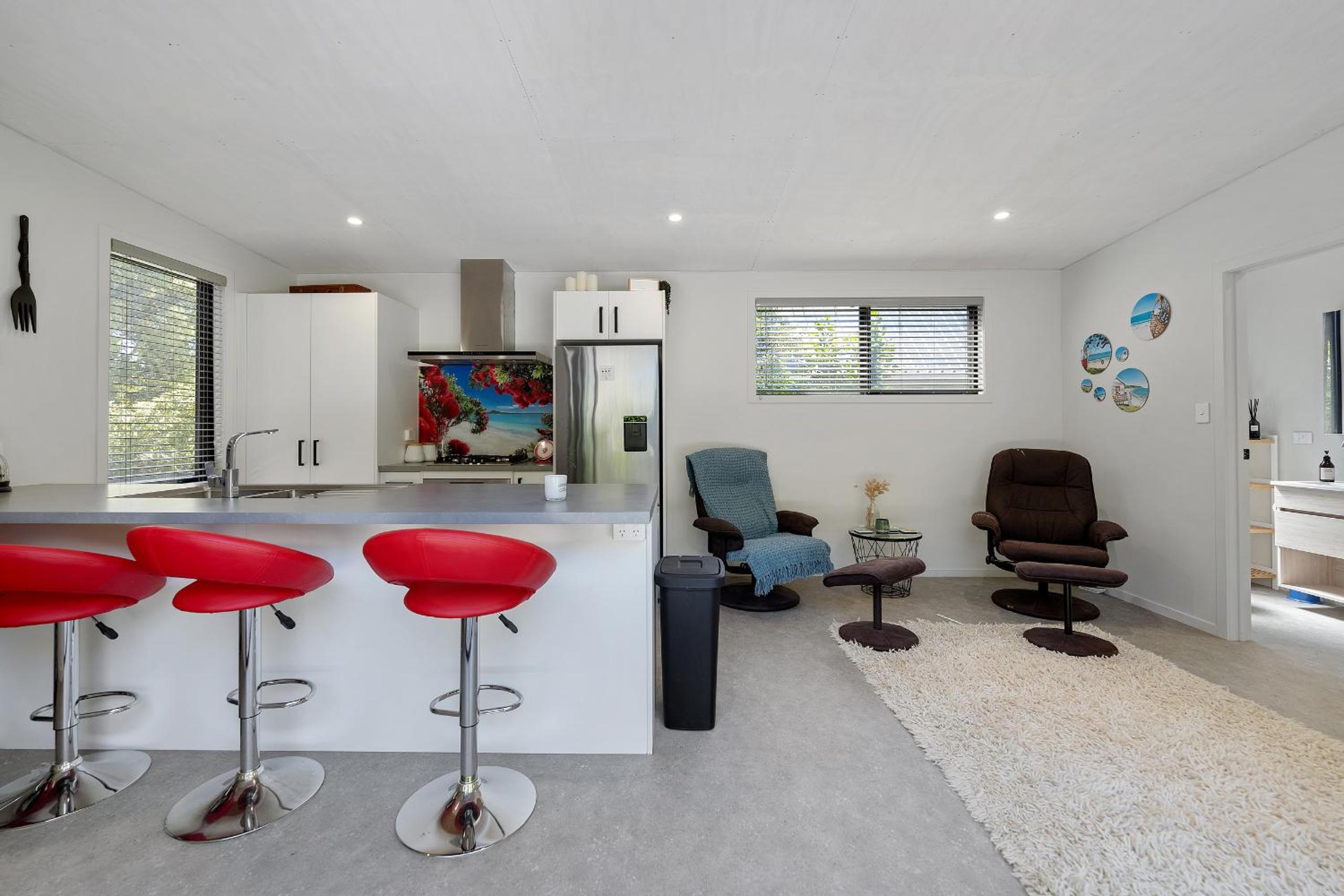 Tranquil Escape - Waihi Beach Holiday Home view 5