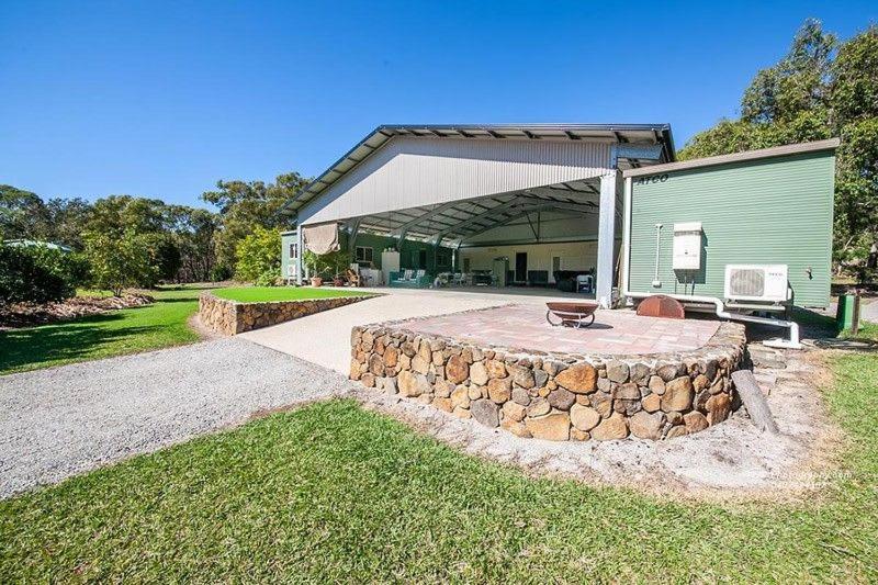 Coral Lodge on Acreage