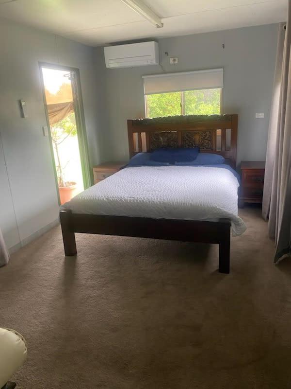 Coral Lodge on Acreage