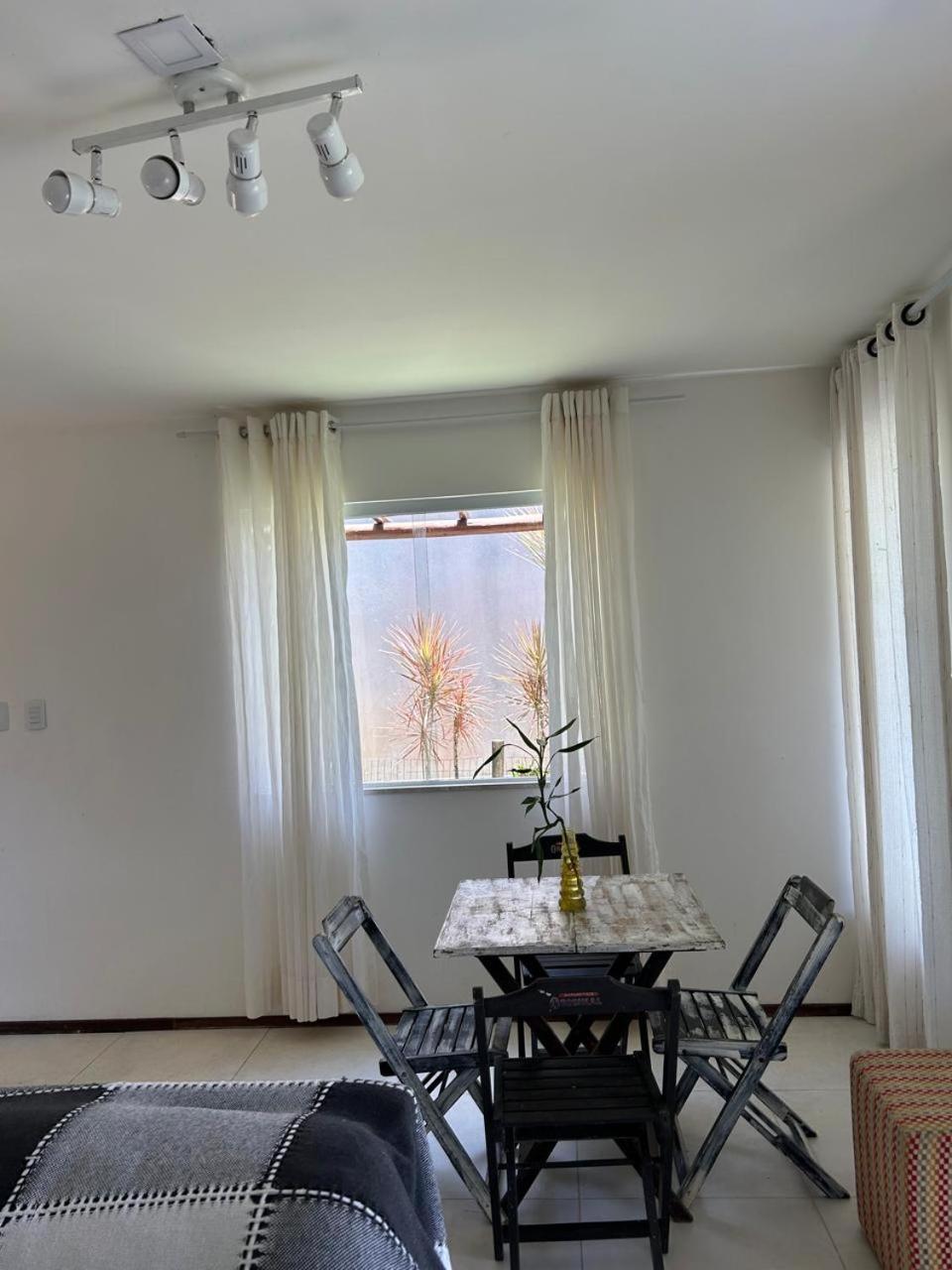 Casa ARuana ao Meio da Natureza na Reserva da Sapiranga a 7 km da vila de Praia do Forte