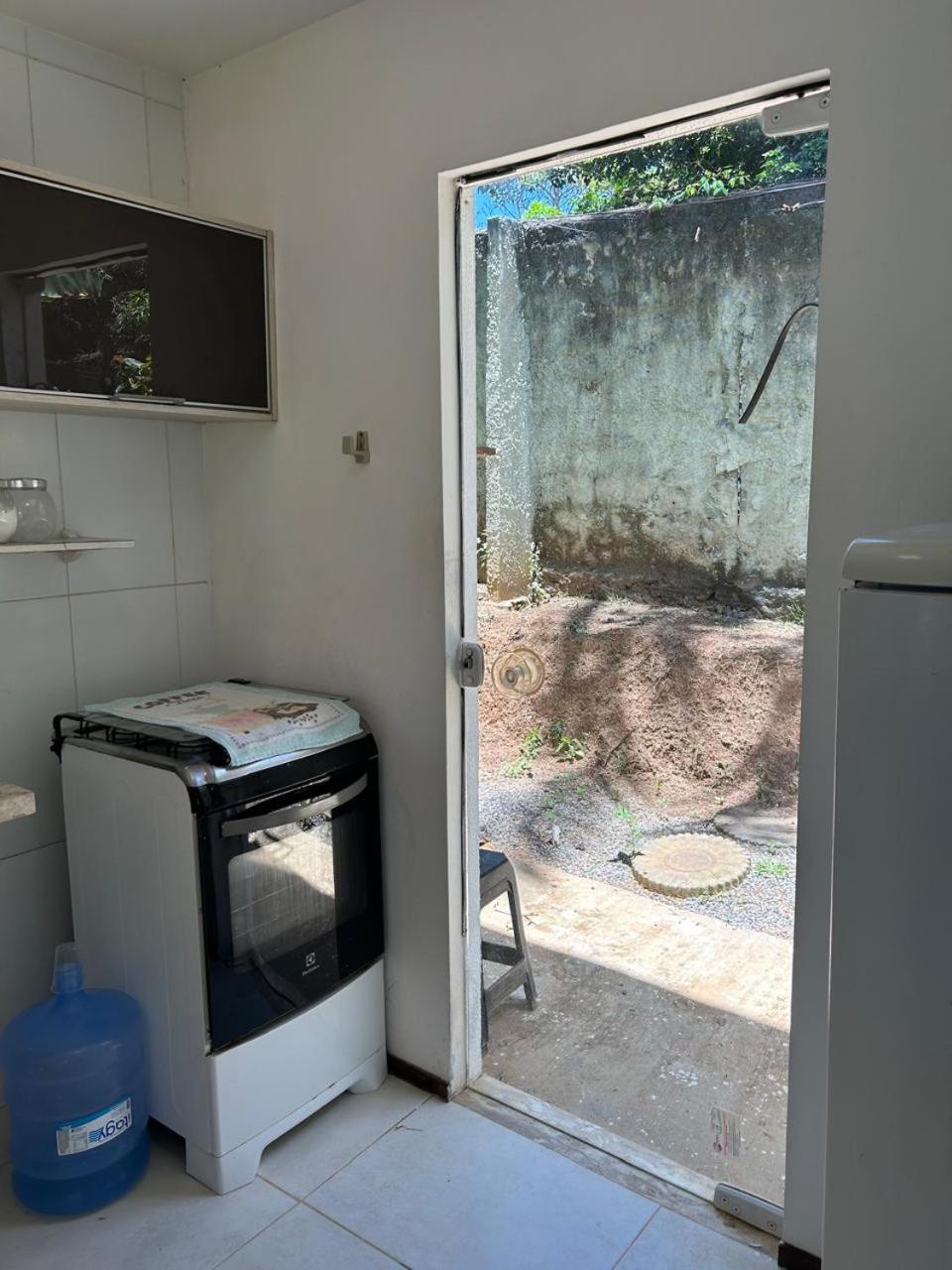 Casa ARuana ao Meio da Natureza na Reserva da Sapiranga a 7 km da vila de Praia do Forte