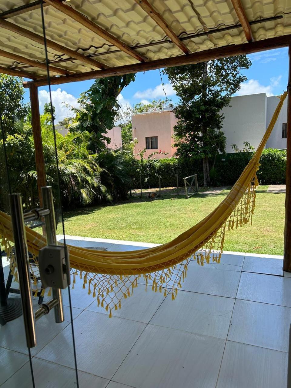 Casa ARuana ao Meio da Natureza na Reserva da Sapiranga a 7 km da vila de Praia do Forte