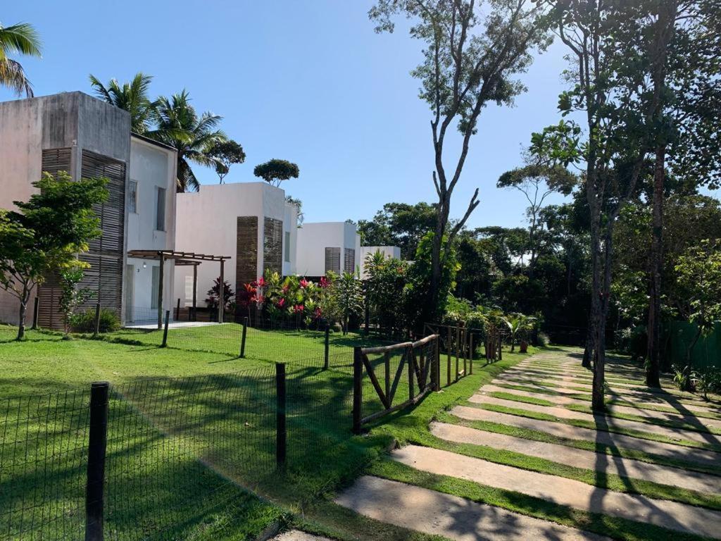 Casa ARuana ao Meio da Natureza na Reserva da Sapiranga a 7 km da vila de Praia do Forte