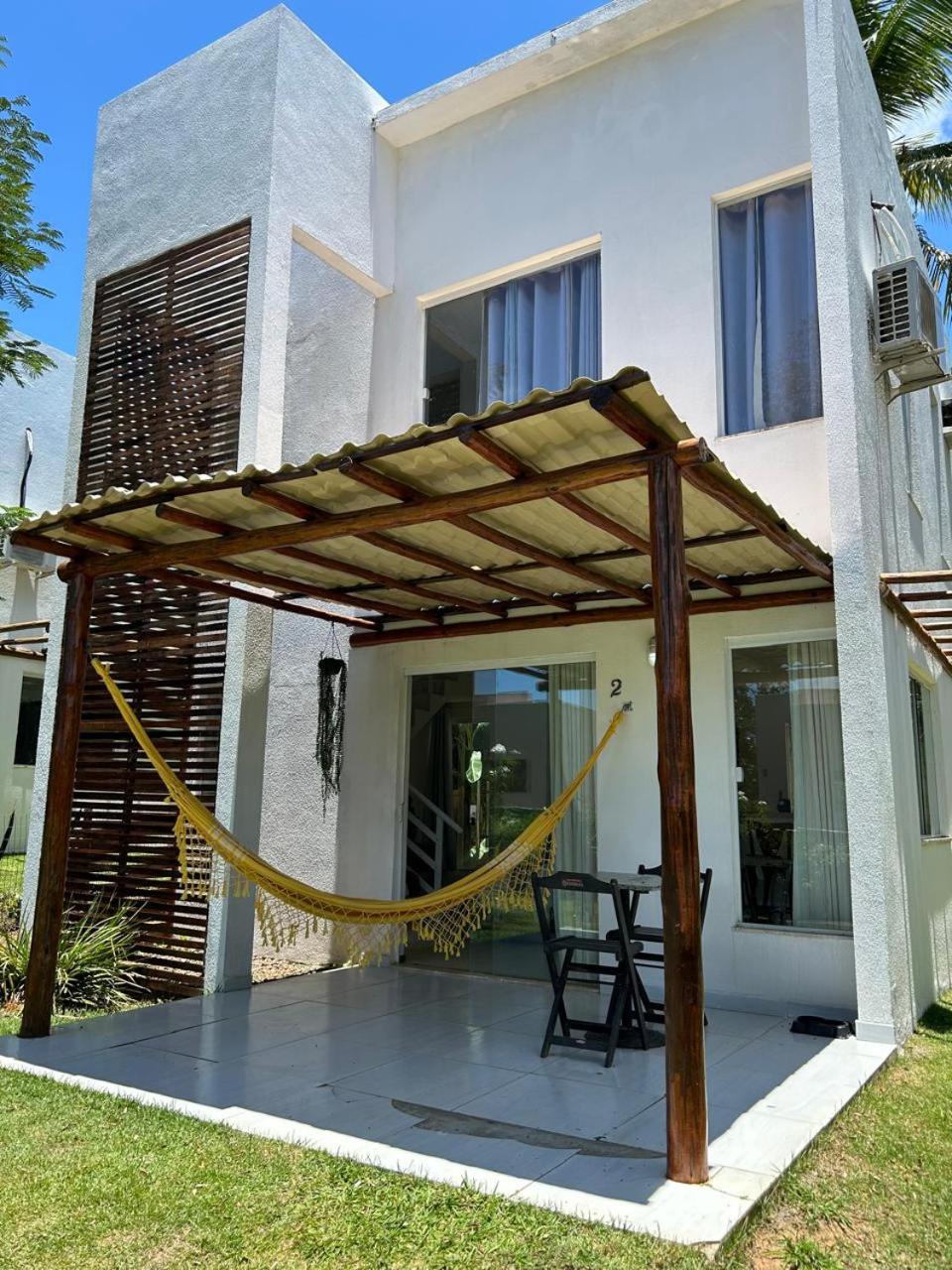 Casa ARuana ao Meio da Natureza na Reserva da Sapiranga a 7 km da vila de Praia do Forte