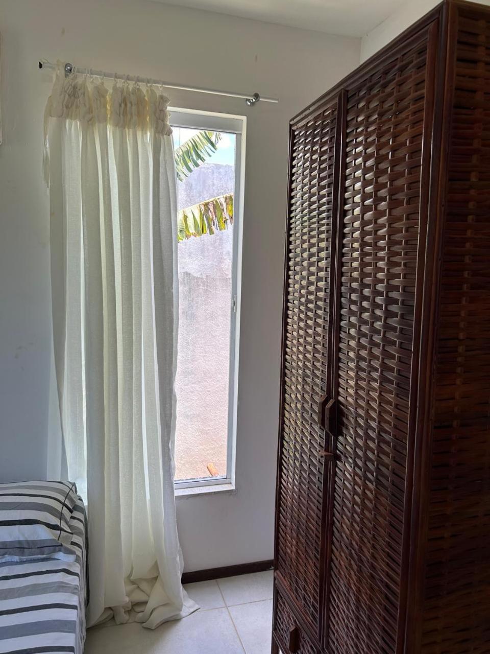 Casa ARuana ao Meio da Natureza na Reserva da Sapiranga a 7 km da vila de Praia do Forte