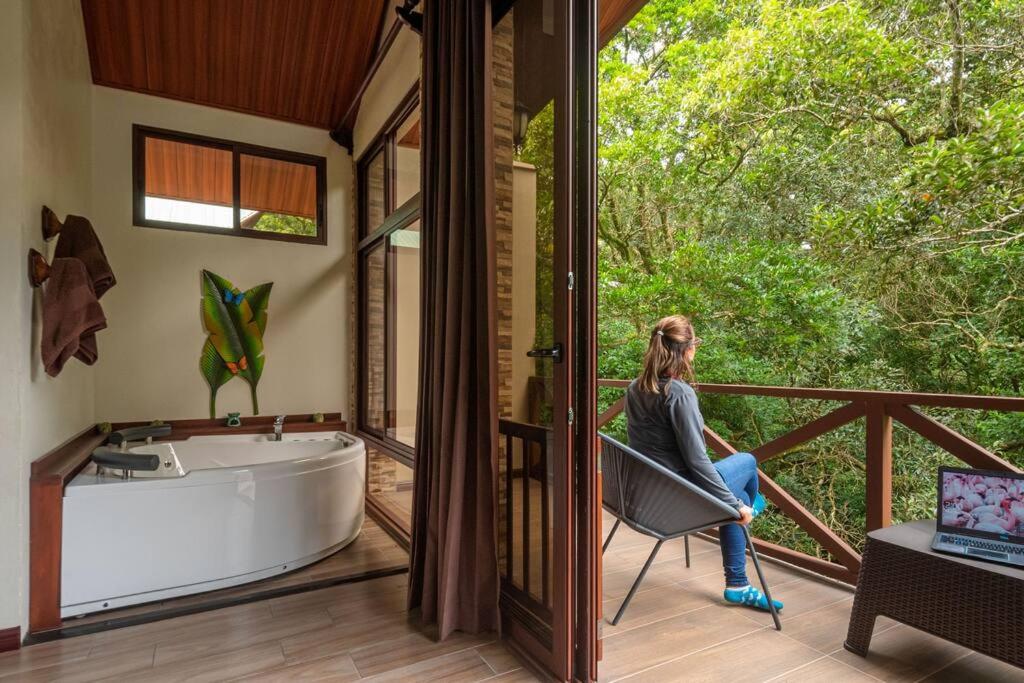 Cabañas Refugio Verde Monteverde