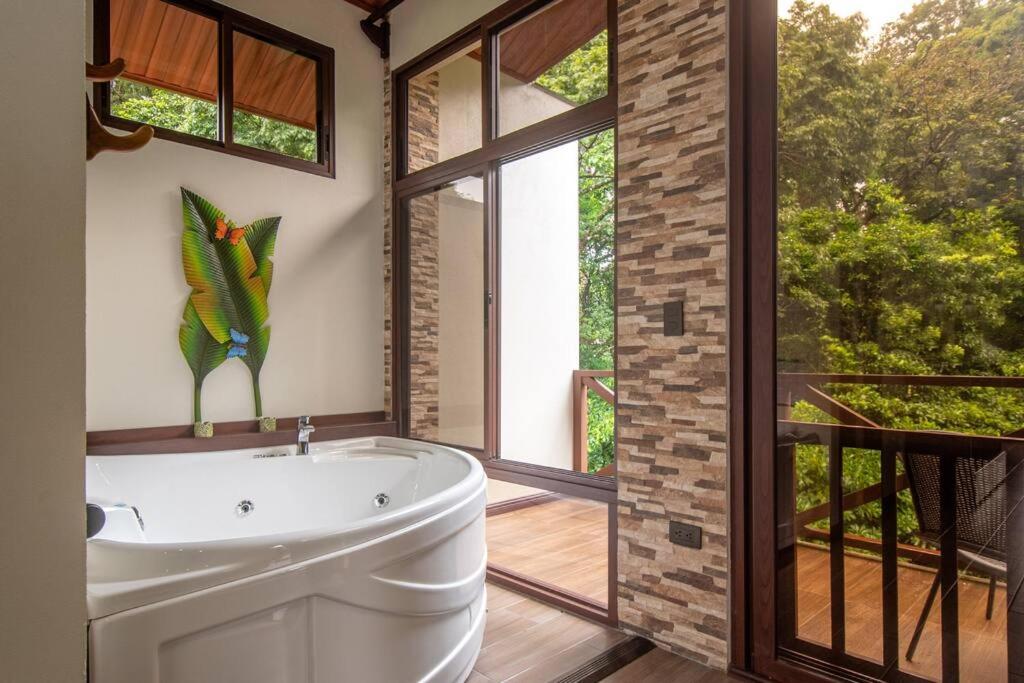 Cabañas Refugio Verde Monteverde
