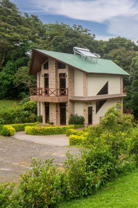 Cabañas Refugio Verde Monteverde