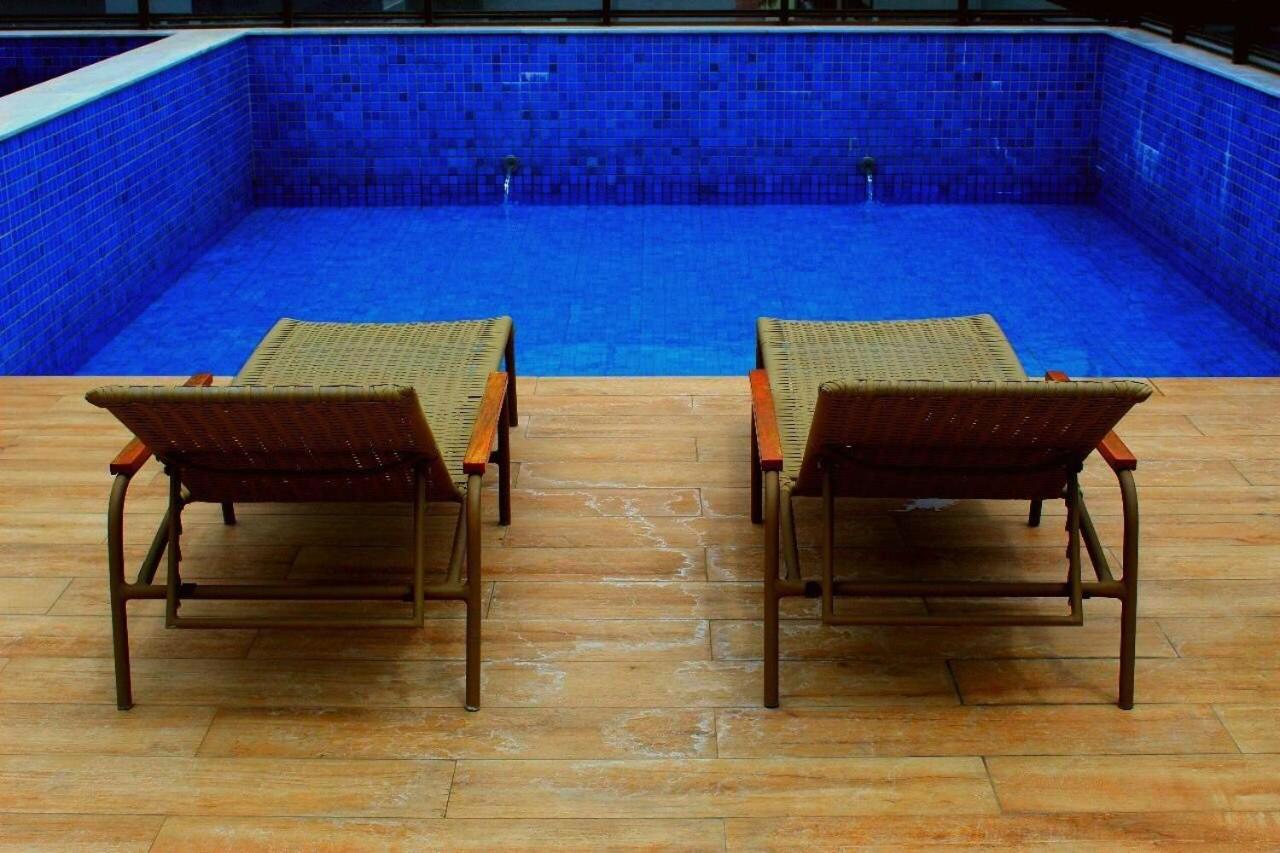 Compact Flat Tambaú by DaybyDay