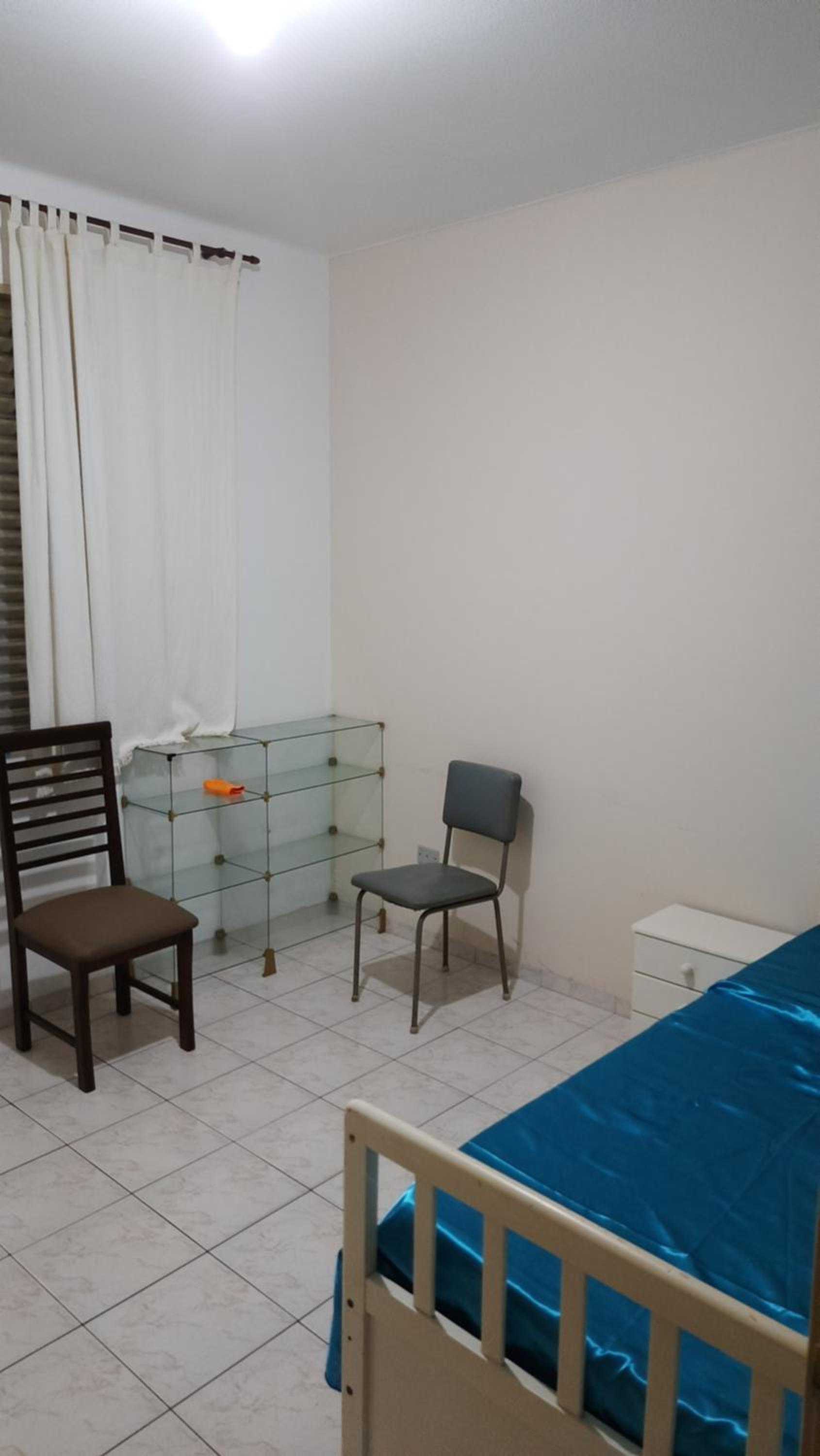 Apartamento em Santos à 10min da praia, piso térreo