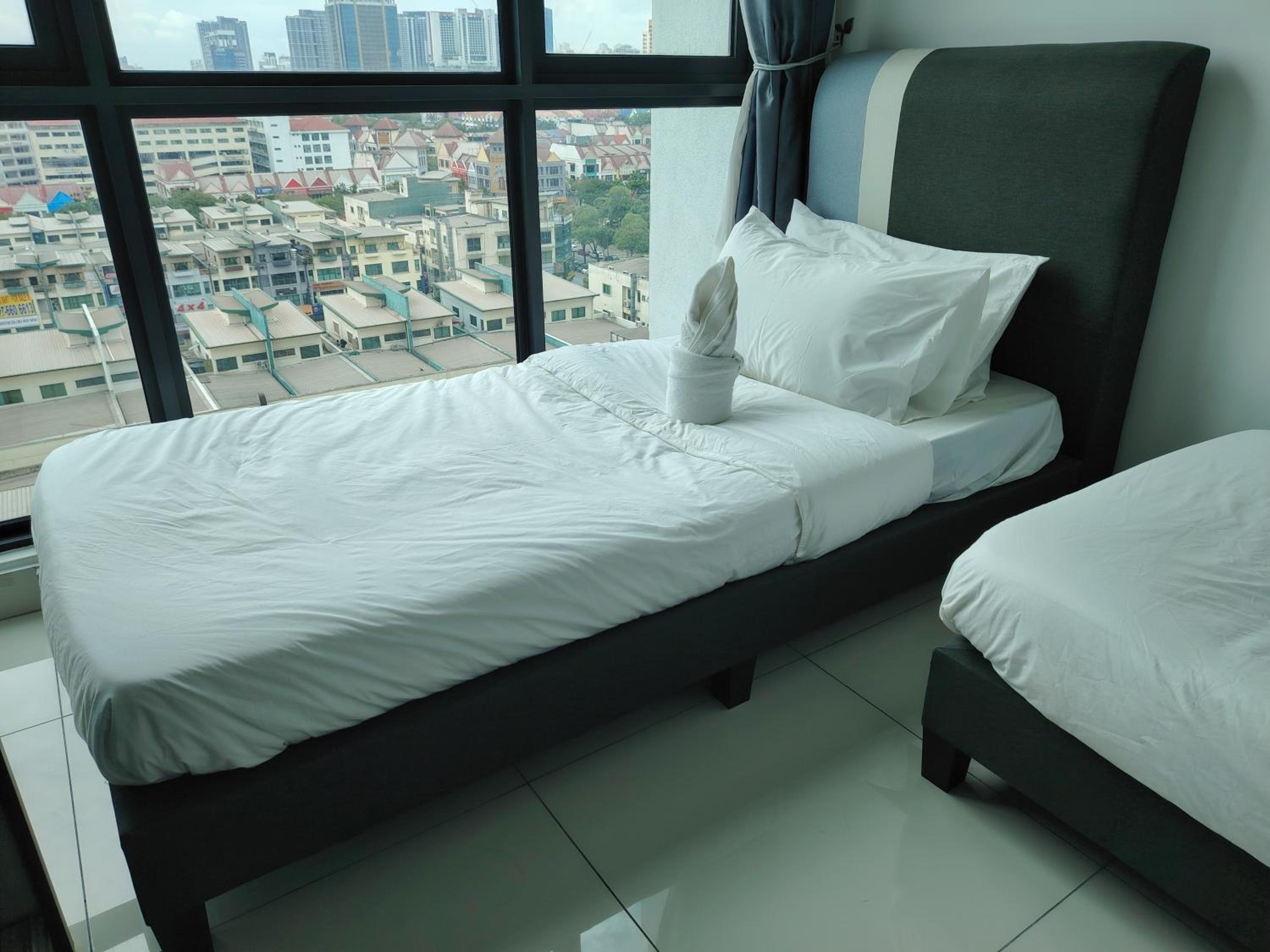 Theme White Sunway Greenfield Cozy Home photo 3